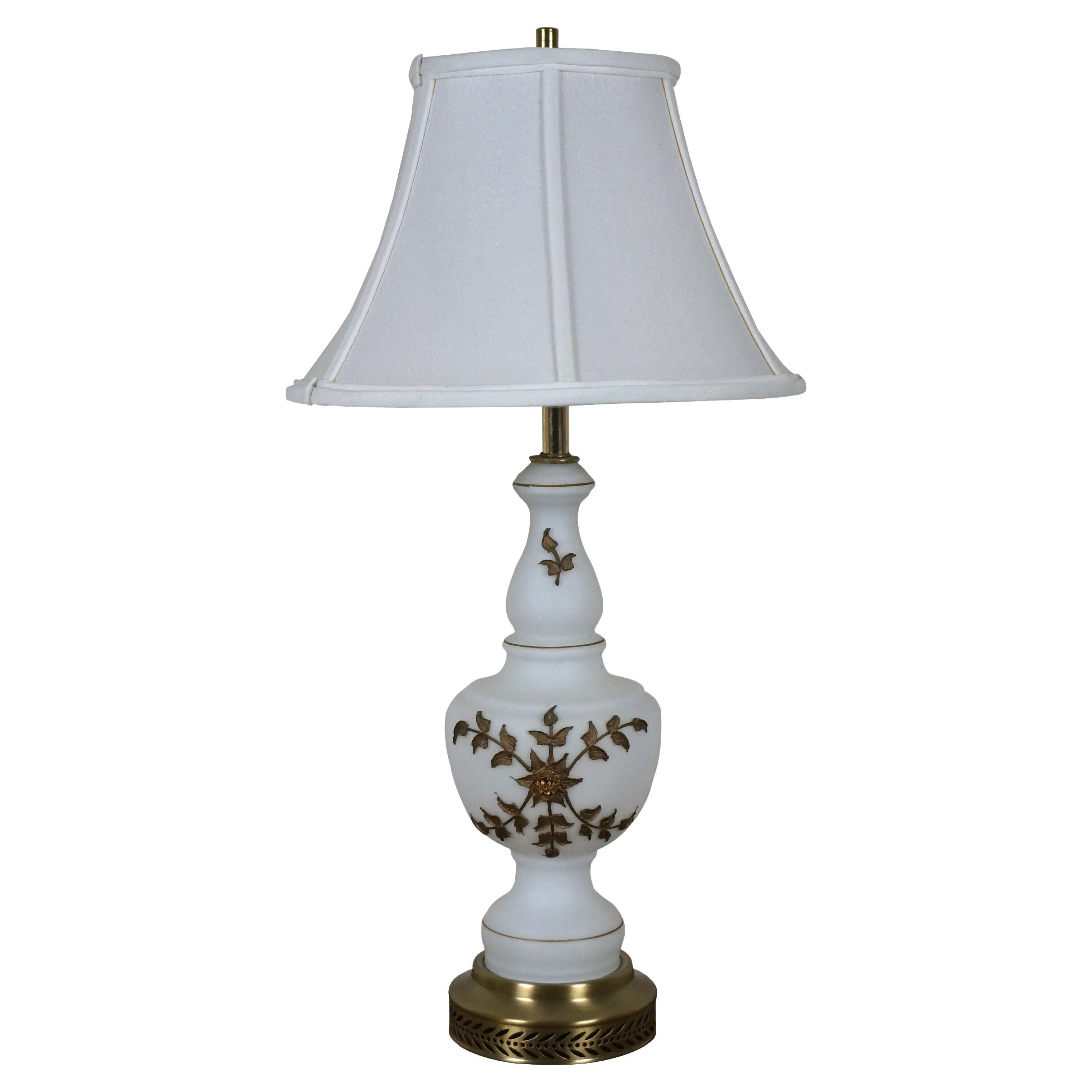 Carl Falkenstein Hollywood Regency lampe de table à fleurs en verre dépoli et bronze 29 pouces en vente