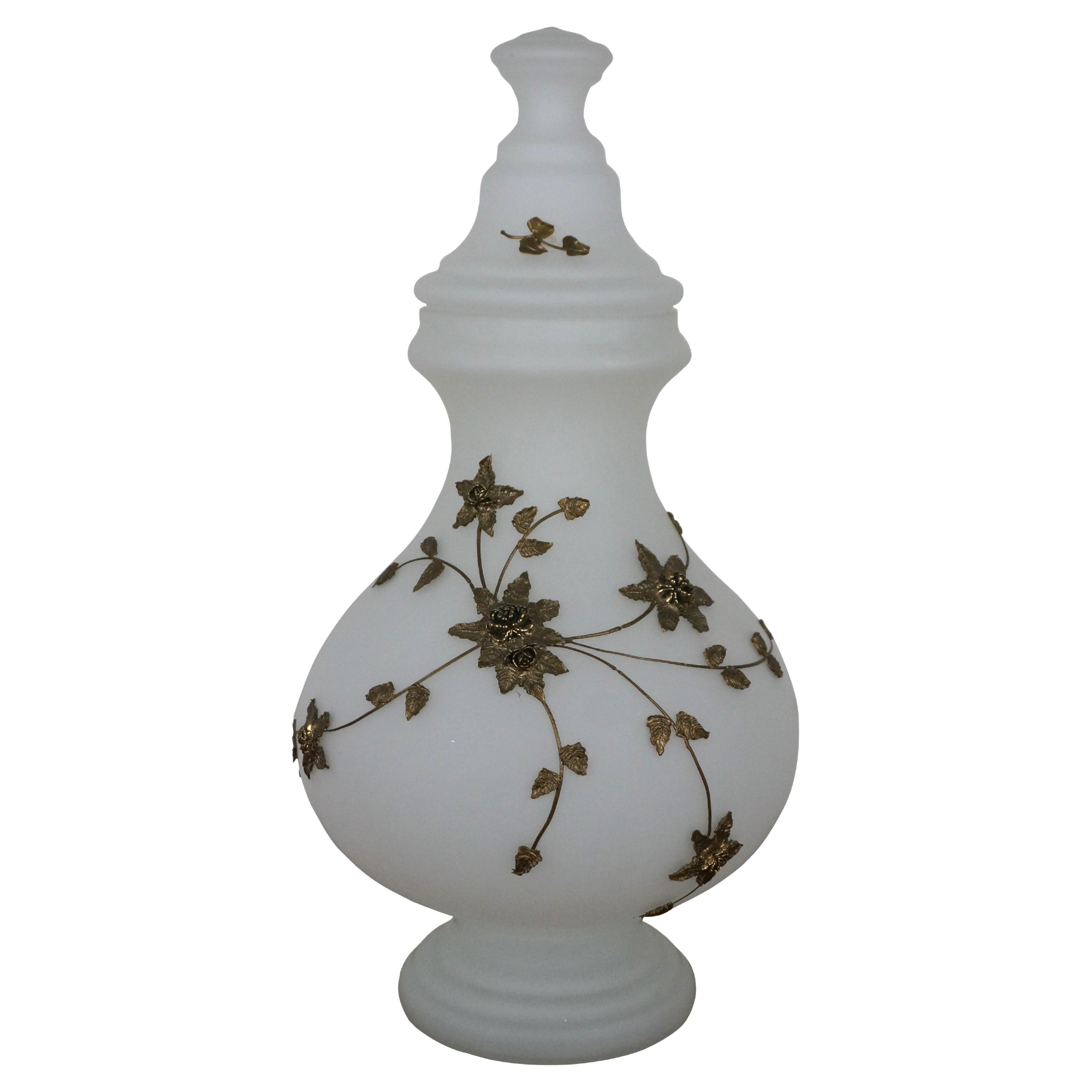 Carl Falkenstein Vaso ornamentale in vetro smerigliato e bronzo della metà del secolo scorso 21" in vendita