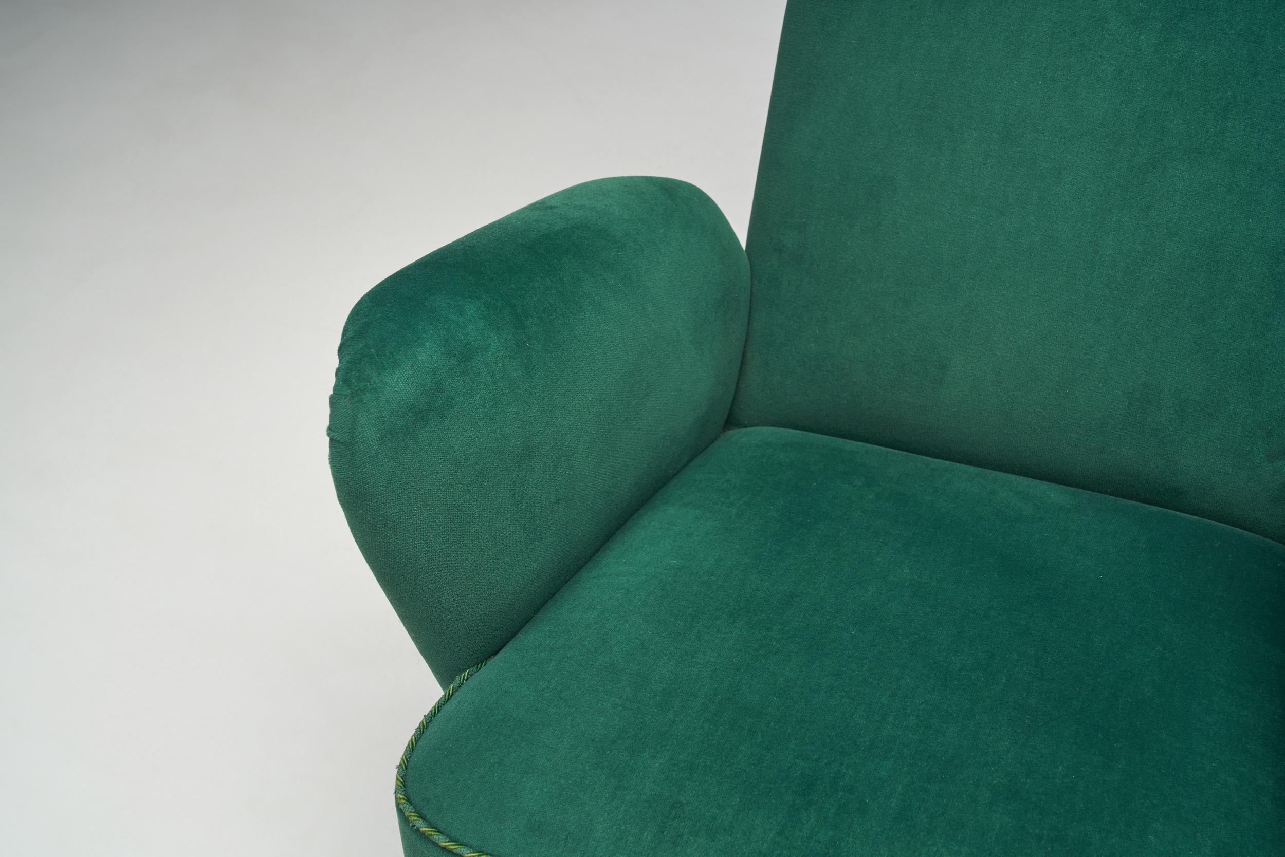 Carl Gustaf Hiort Af Ornäs Armchair for Hiort Tuote Puunveisto, Finland Mid-1940 For Sale 2