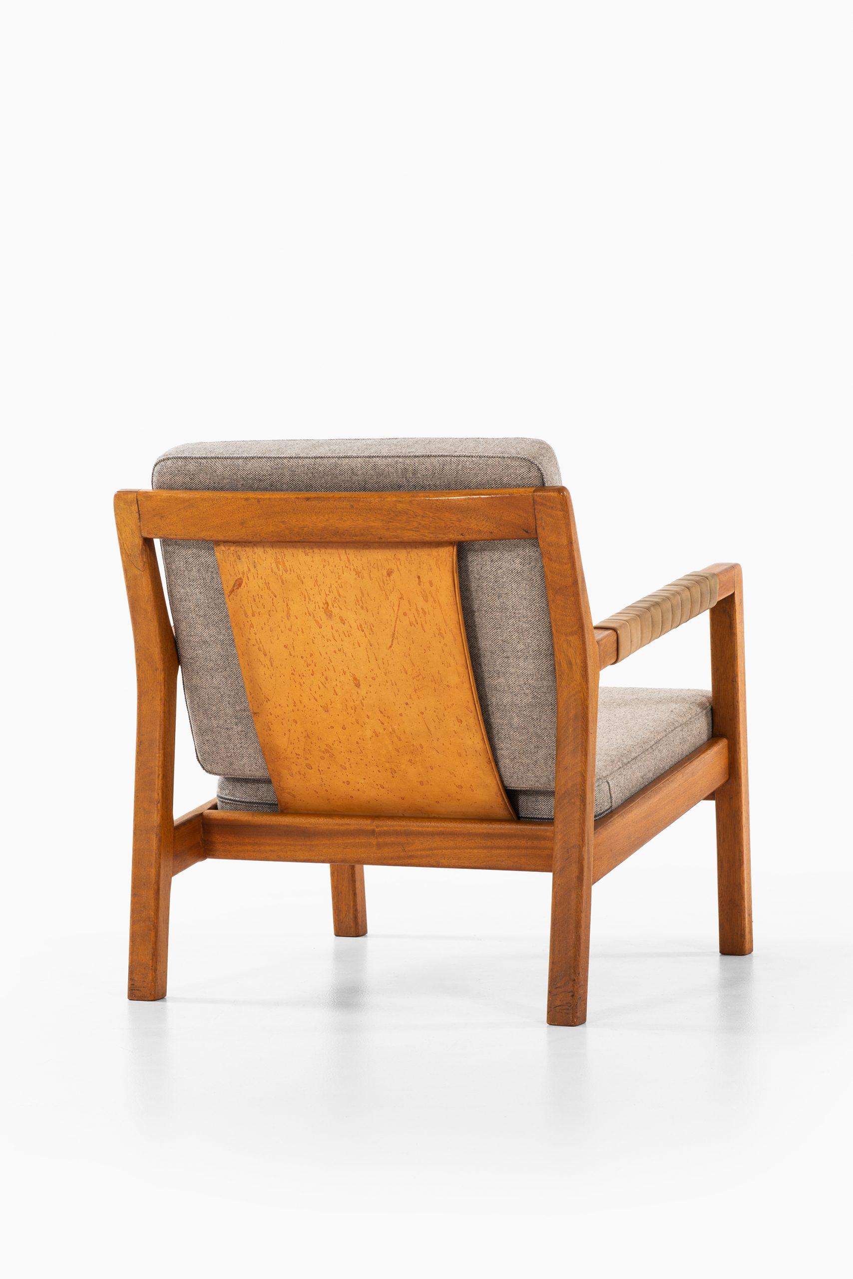 Mid-20th Century Carl Gustaf Hiort af Ornäs Easy Chairs Model Rialto by Puunveisto in Finland For Sale