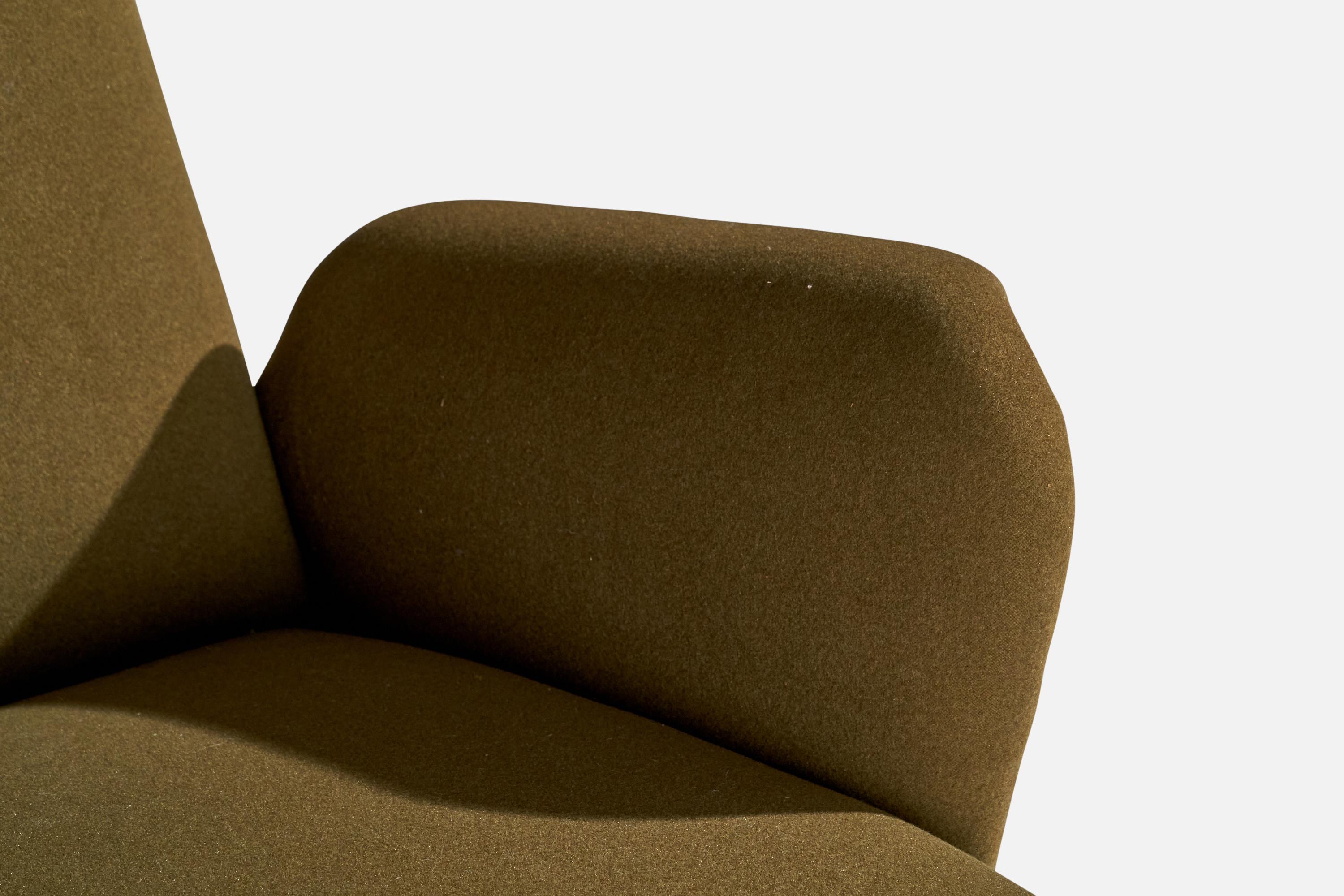 Carl Gustaf Hiort af Ornäs, Lounge Chair, Wood, Fabric, Finland, 1940s For Sale 6