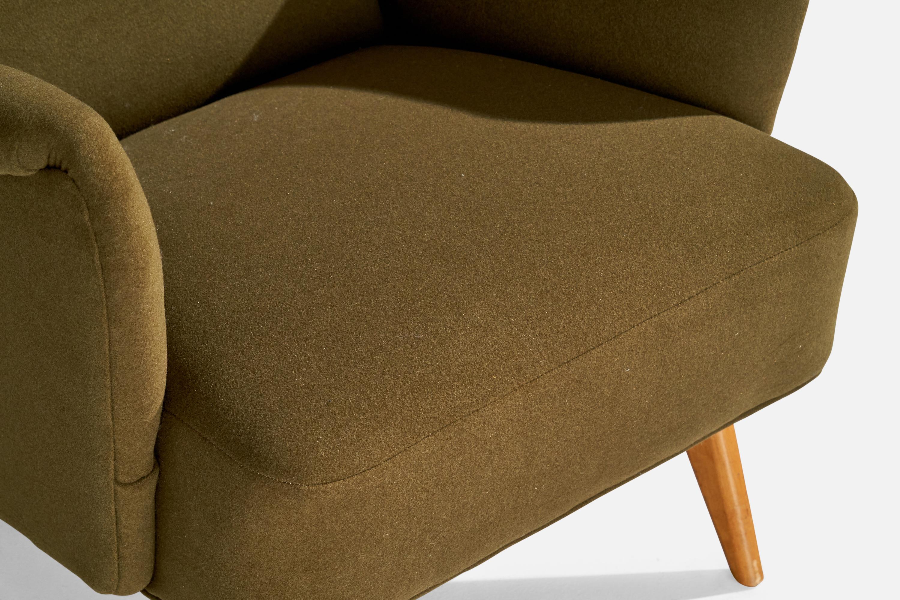 Carl Gustaf Hiort af Ornäs, Lounge Chair, Wood, Fabric, Finland, 1940s For Sale 1
