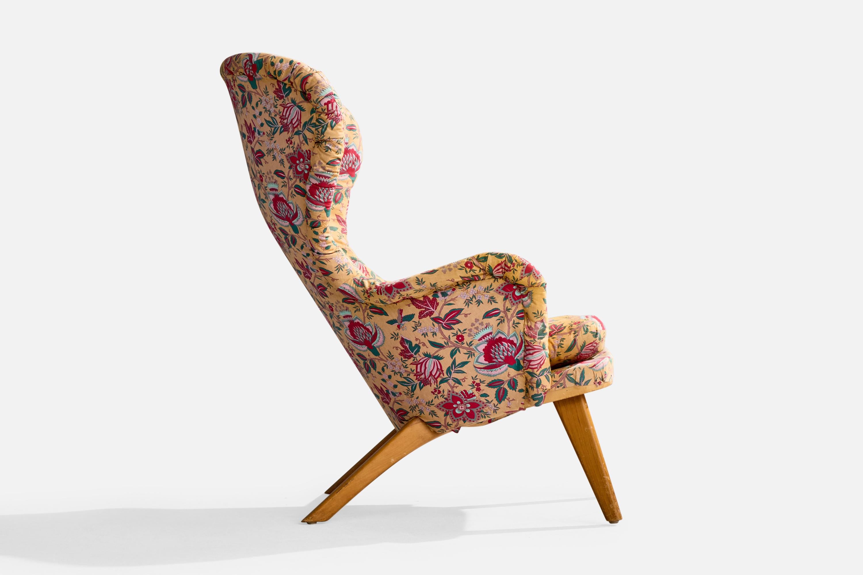 Mid-20th Century Carl Gustaf Hiort Af Ornäs, Lounge Chair, Wood, Fabric, Finland, 1950s For Sale