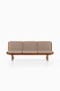 Carl Gustaf Hiort af Ornäs Sofa Model Trienna Produced in Finland