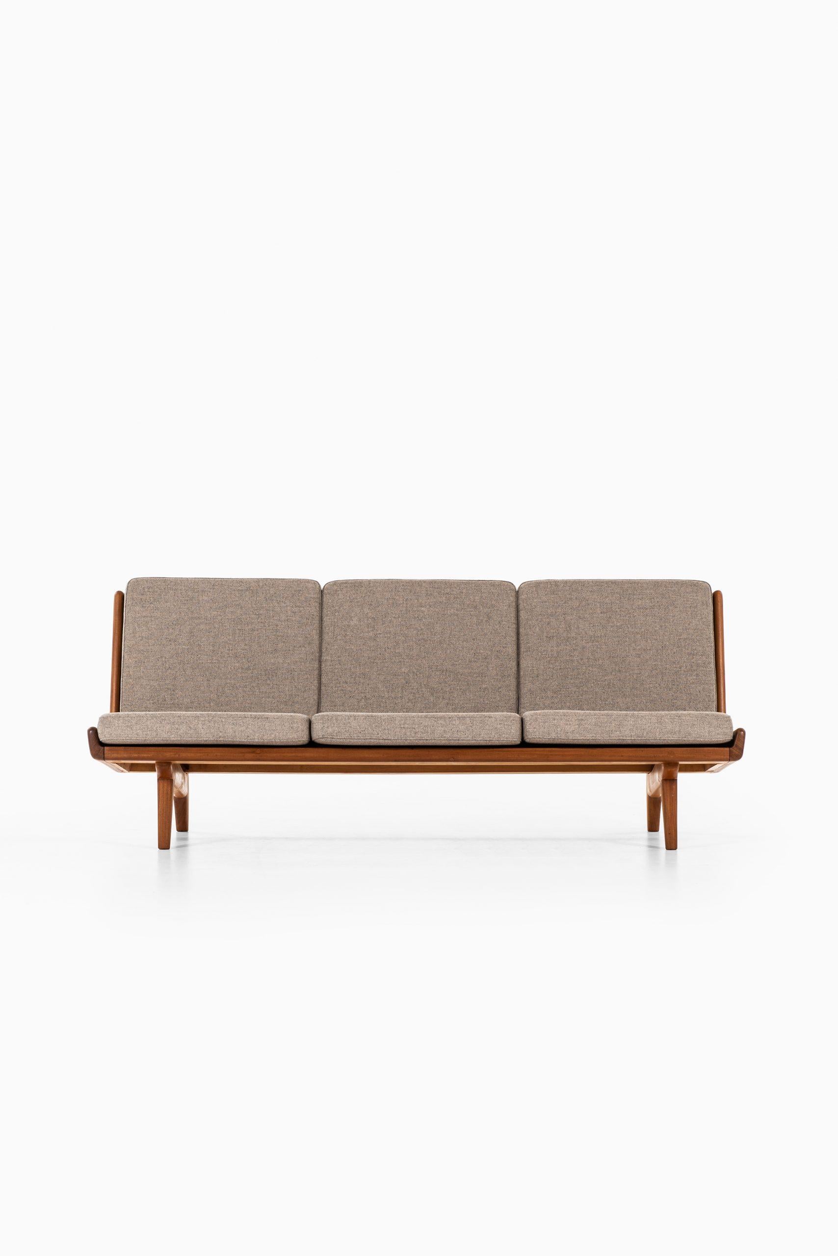 Rare sofa model Trienna designed by Carl Gustaf Hiort af Ornäs. Produced in Finland.