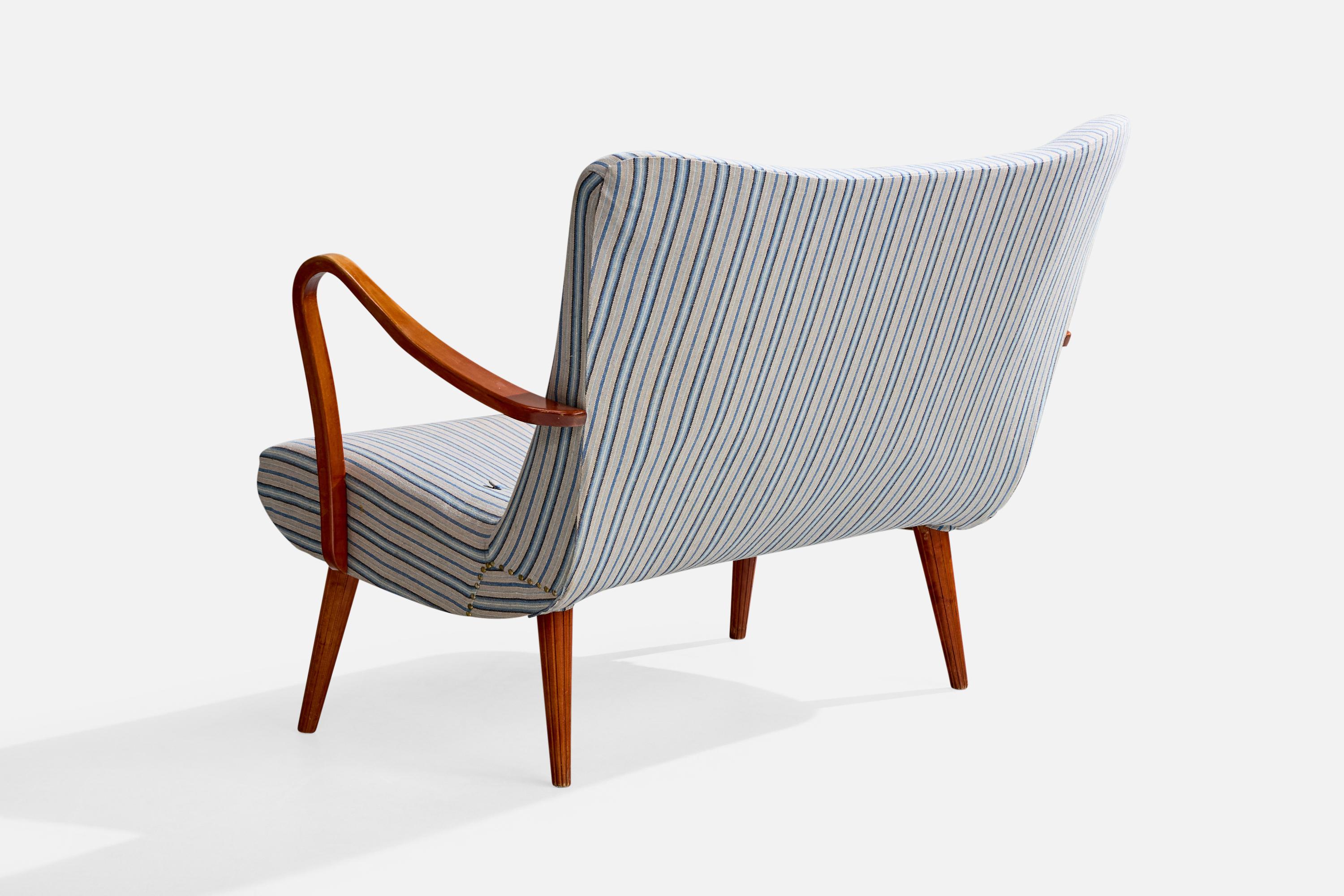 Carl Gustaf Hiort Af Ornäs, Sofa, Holz, Stoff, Finnland, 1950er Jahre (Mitte des 20. Jahrhunderts) im Angebot