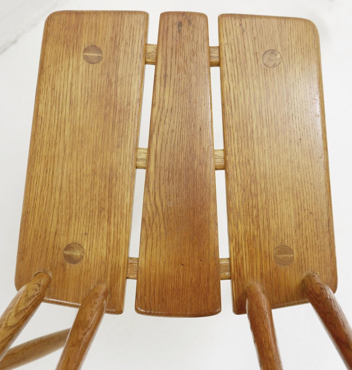 Wood Carl-Gustav Boulogner Chairs in Oak, Produced by Ab Bröderna Wigells Stolfabrik For Sale
