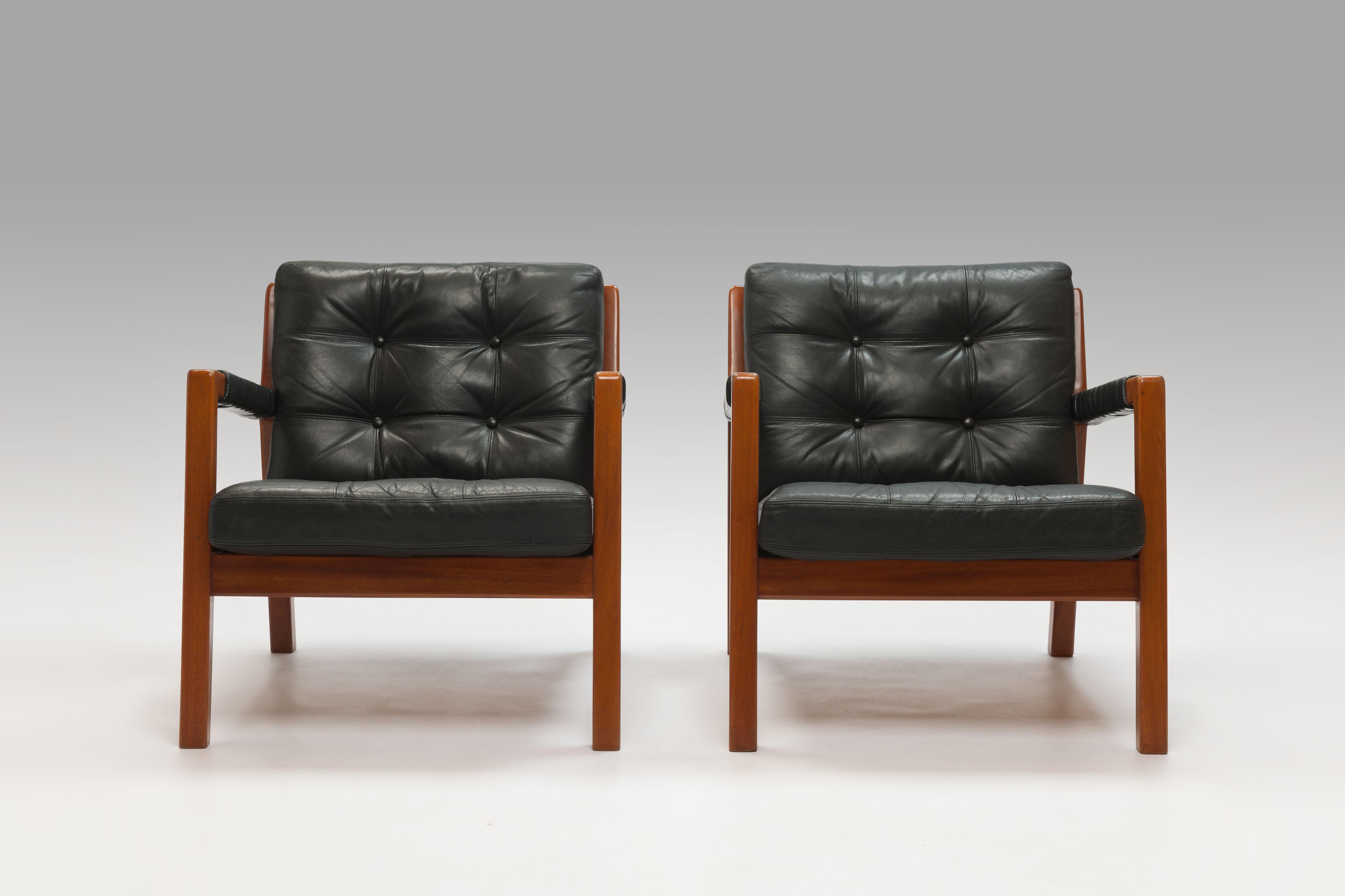 Pair of Carl Gustav Hiort af Ornäs 'Rialto' Armchairs by Puunveisto Oy, Finland 9