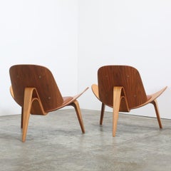 Carl Hansen CH07 Shell Chairs, Set of Two