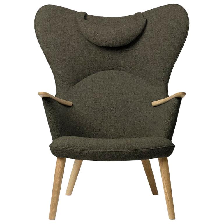 Carl Hansen CH78 Mama Bear Chair in Oak/ Fiord 961 Fabric by Hans J. Wegner
