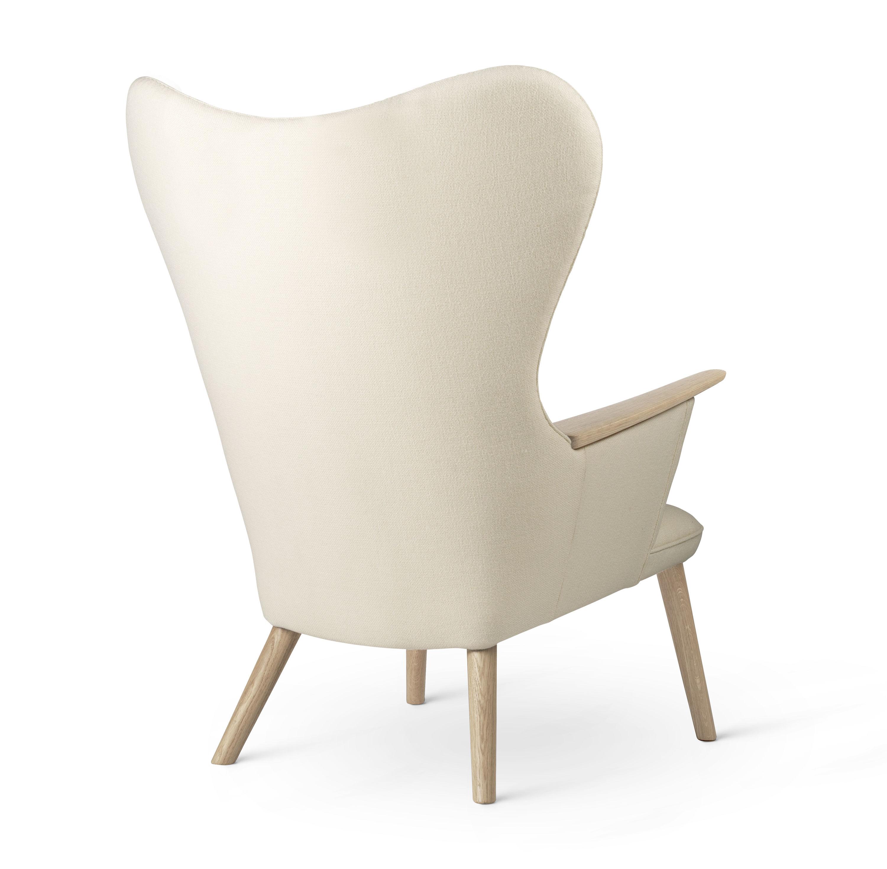 Mid-Century Modern Carl Hansen CH78 Mama Bear Chair by Hans Wegner, Oak White Oil in Hallingdal 100