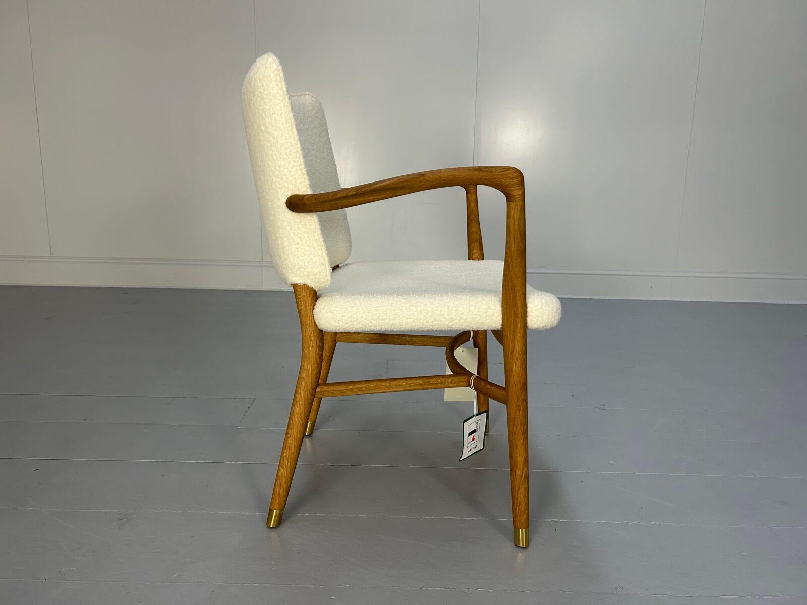 Fauteuil Monarch VLA61 de Carl Hansen, en laine Baru 2