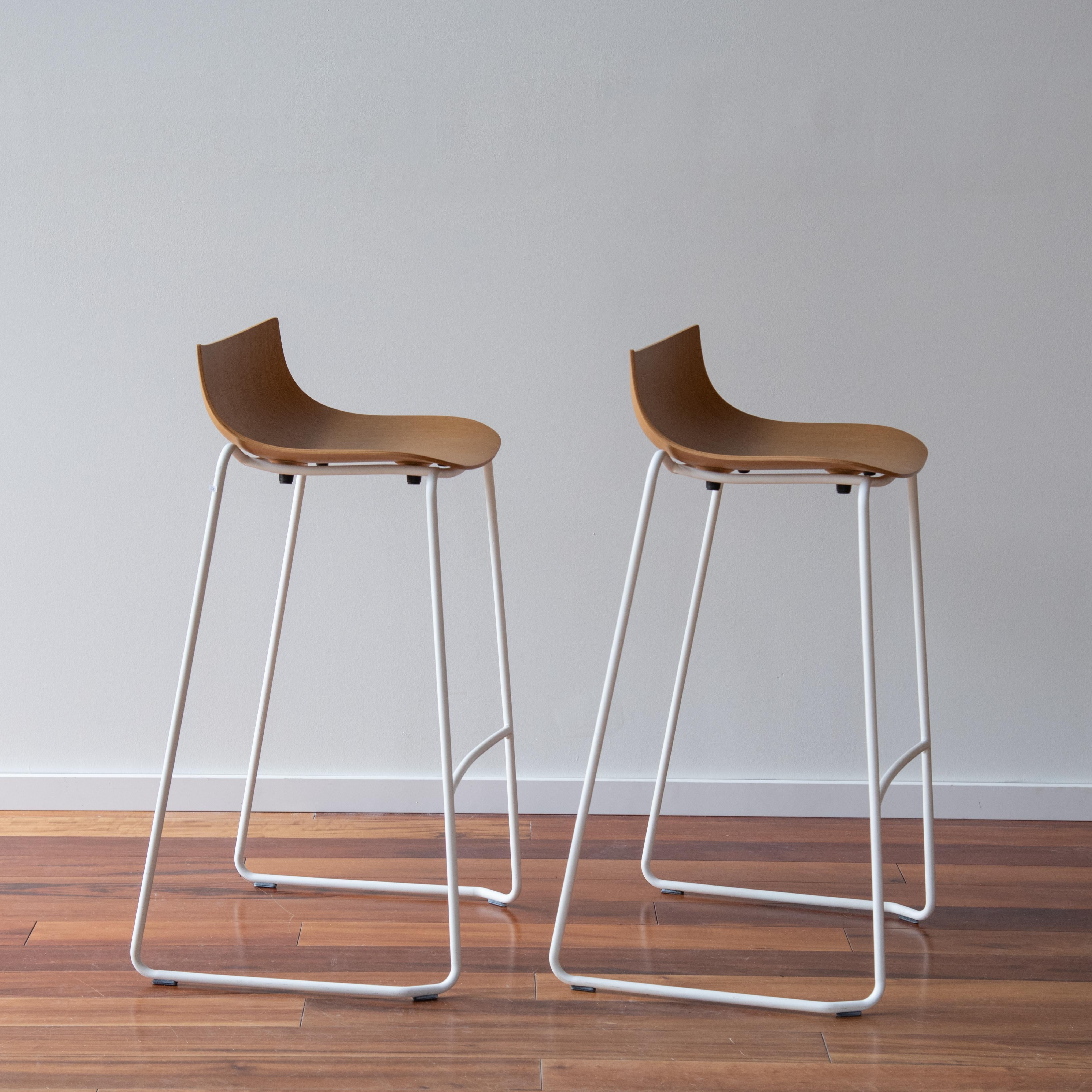Moderne Carl Hansen & Son Tabouret de bar Preludia Brad Ascalon Oak une paire en vente
