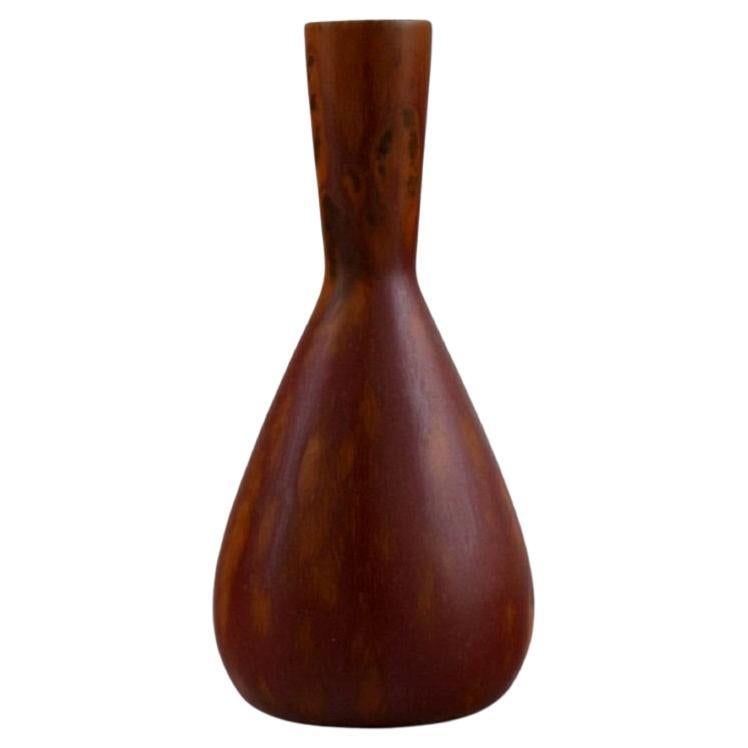 Carl Harry Stlhane für Rrstrand, Vase aus glasierter Keramik im Angebot