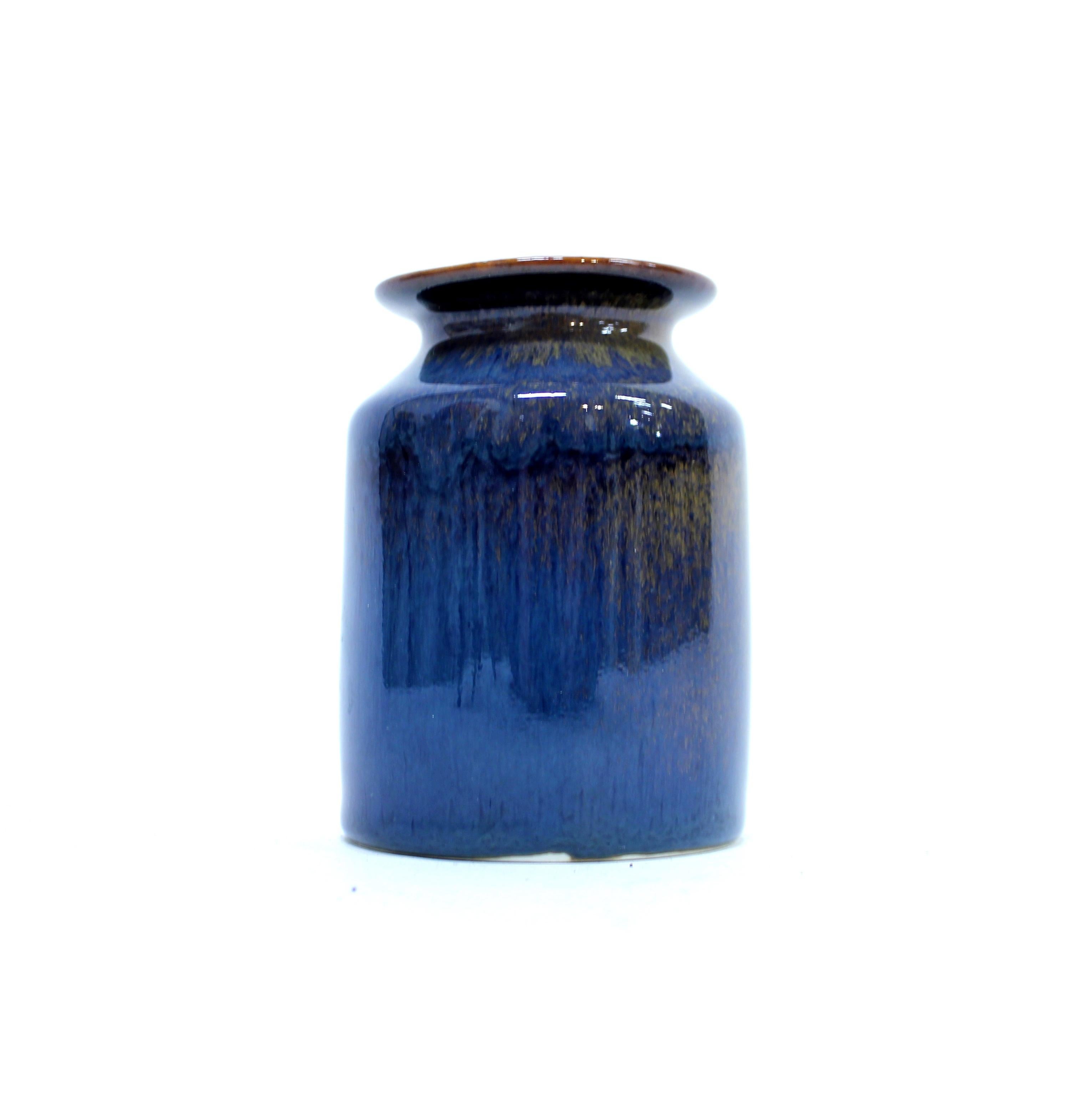 Suédois Carl-Harry Stålhane, vase émaillé bleu en fourrure de lièvre, Rörstrand, années 1950 en vente