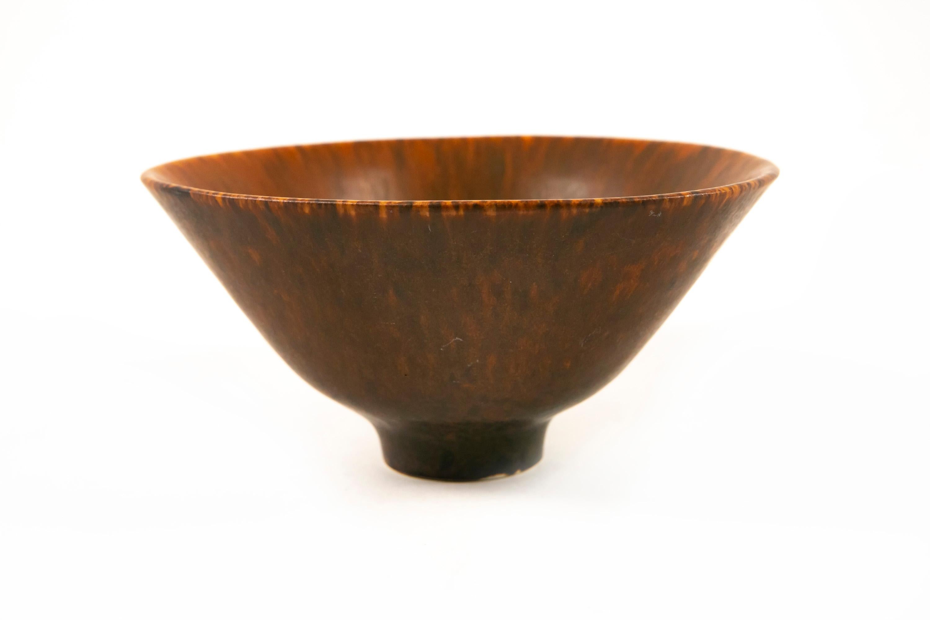 Hand-Crafted Carl Harry Stalhane Bowl, Matte Rust Red Hares Fur Glaze Rorstrand Sweden, 1950s For Sale