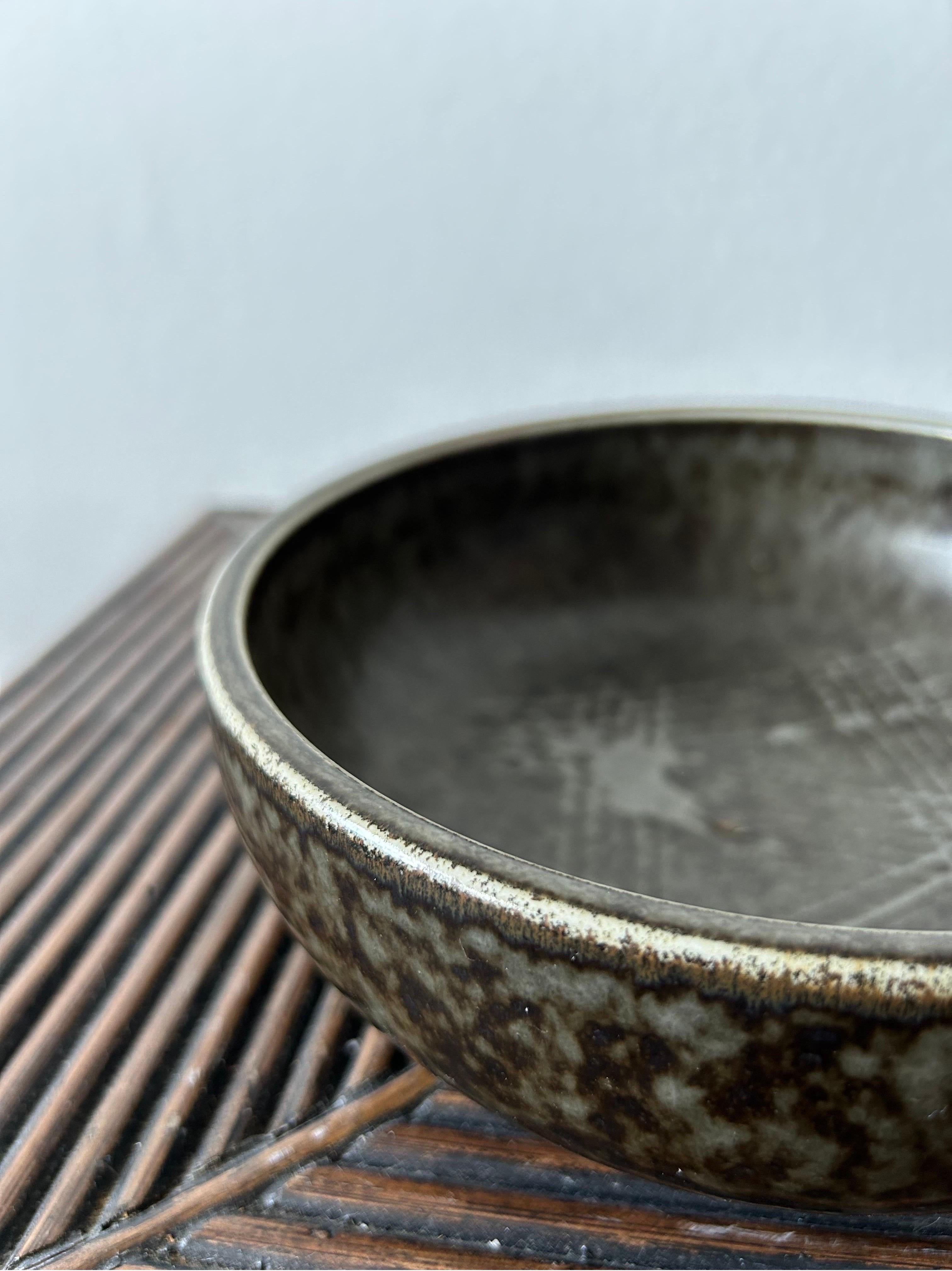 Carl Harry Stålhane Ceramic Bowl for Rörstrand  In Good Condition In Valby, 84