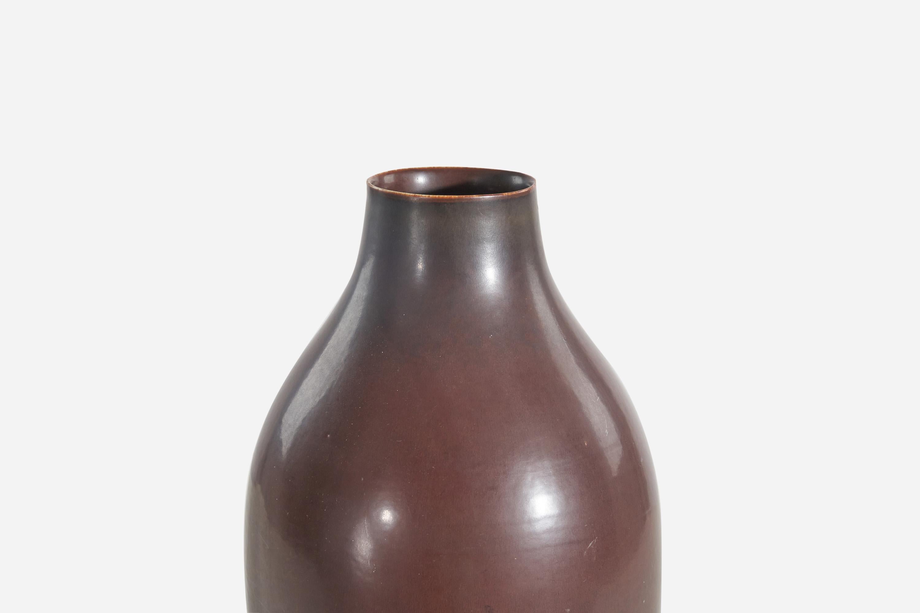 Swedish Carl-Harry Stålhane, Floor Vase, Brown Glazed Stoneware, Rörstrand, Sweden 1960s For Sale