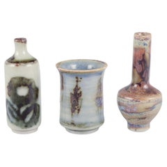 Carl-Harry Stålhane pour "Designhuset", Suède. Trois vases miniatures uniques