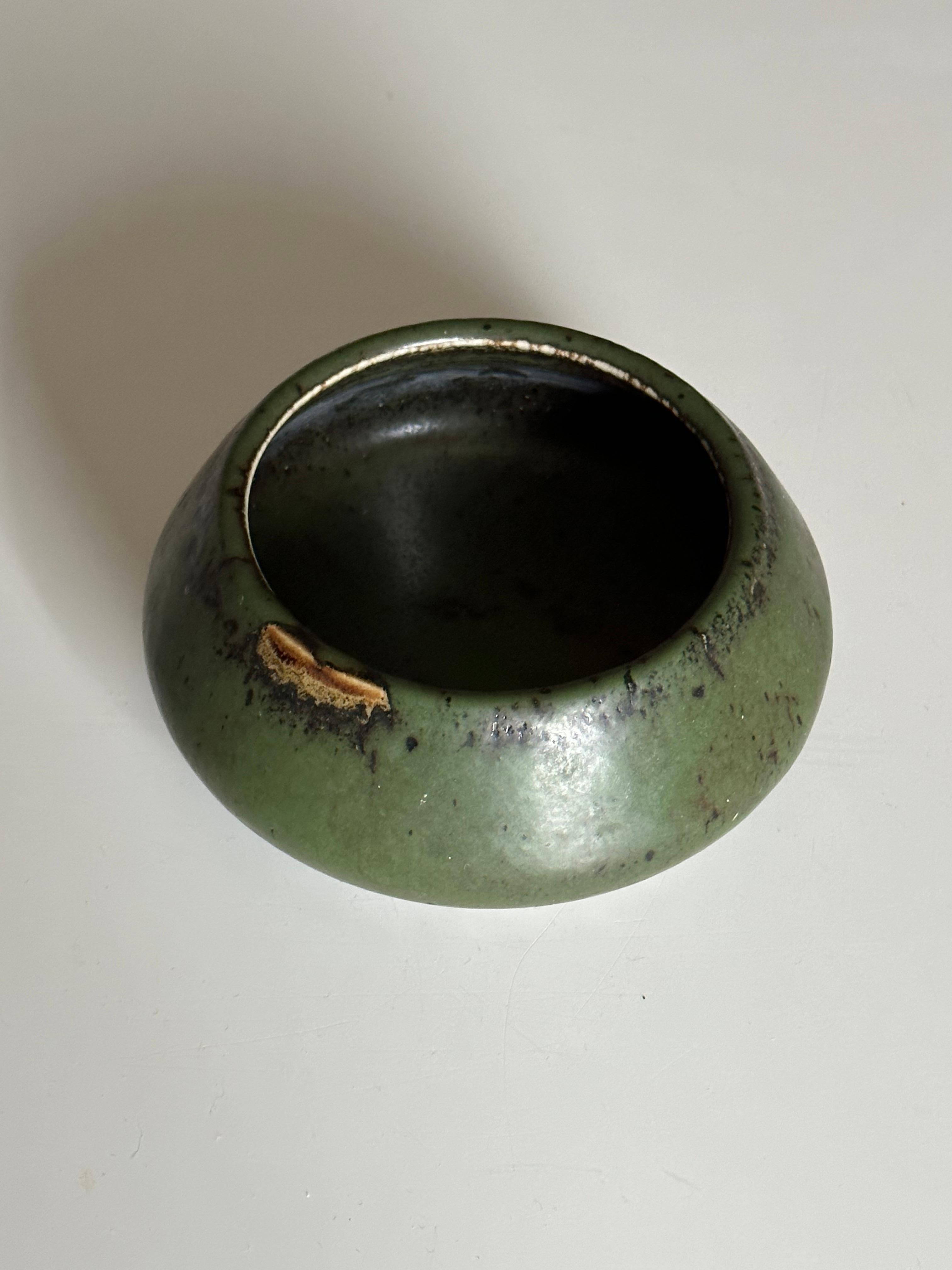 Swedish Carl Harry Stålhane for Rörstrand Atelje Mottled Green Ceramic Bowl/ Low Vase For Sale