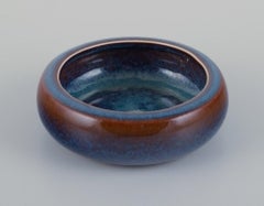 Carl Harry Stålhane for Rörstrand. Ceramic bowl with blue and brown glaze