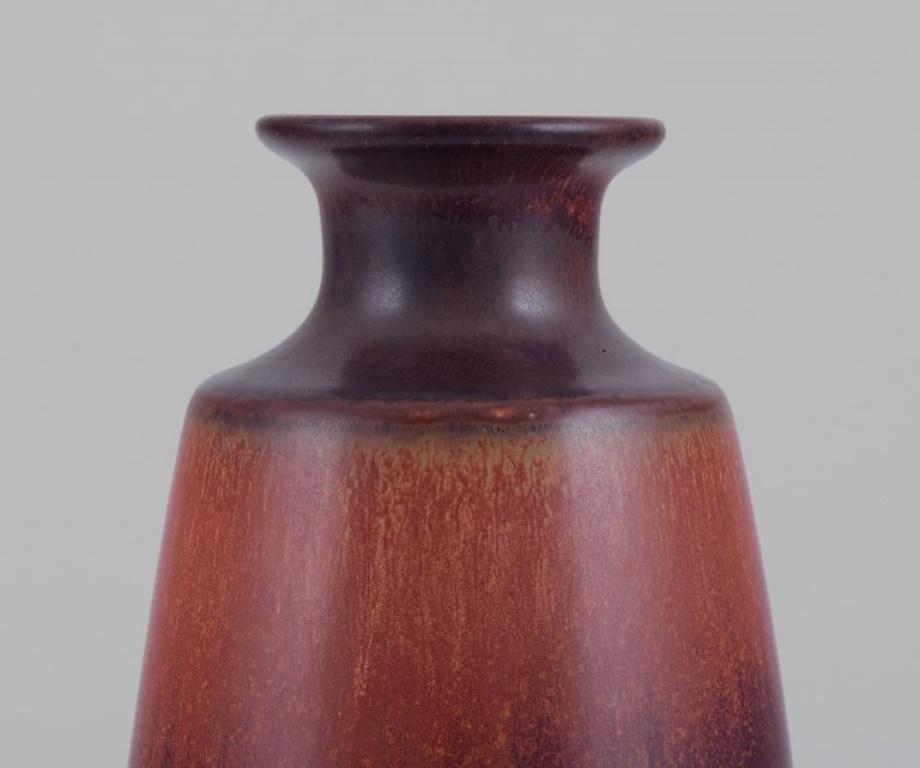 Carl Harry Stålhane for Rörstrand. Ceramic vase with glaze in brown shades In Excellent Condition For Sale In Copenhagen, DK
