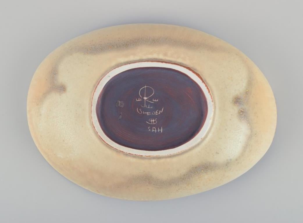 Ceramic Carl Harry Stålhane for Rörstrand. Large bowl with crystal glaze. Mid-20th C. For Sale
