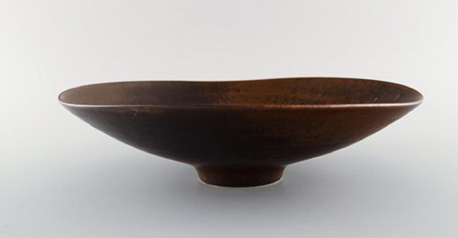 Scandinavian Modern Carl Harry Stålhane for Rörstrand, Large Dish / Bowl on Base in Glazed Ceramic For Sale