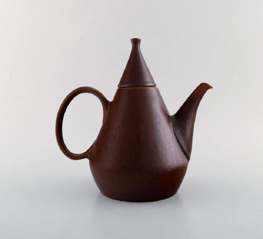 Scandinavian Modern Carl Harry Stålhane for Rörstrand. Modernist Teapot with Lid in Glazed Stoneware