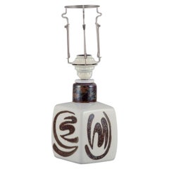 Carl-Harry Stålhane per Rörstrand. Lampada da tavolo in ceramica "Orient". Anni '60/70