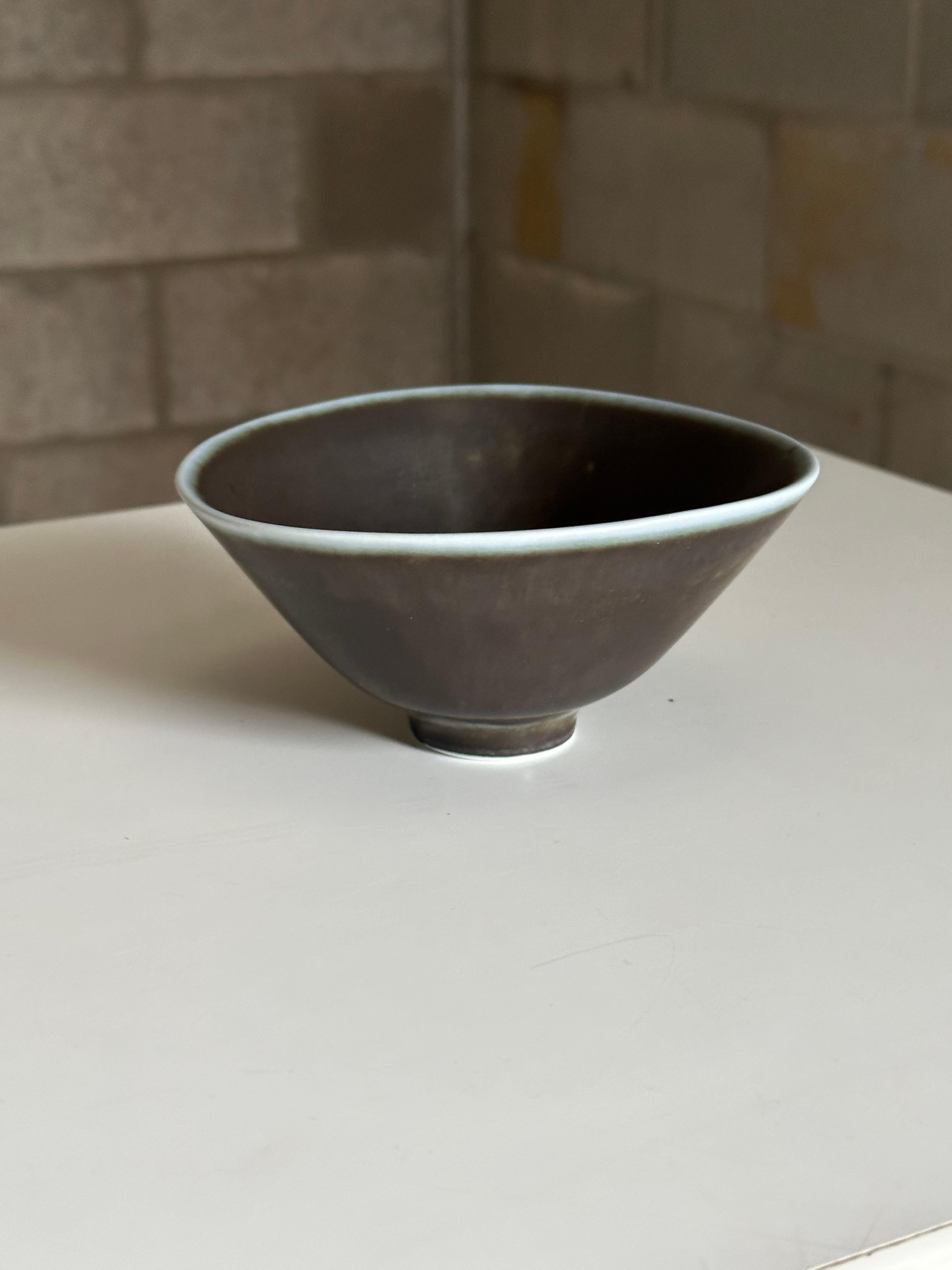 Carl Harry Stålhane for Rörstrand Stoneware Bowl For Sale 1