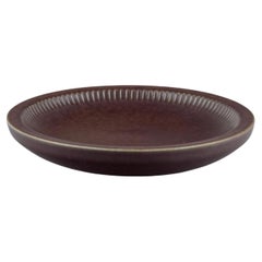 Carl-Harry Stålhane per Rörstrand, Svezia. Grande ciotola in ceramica. Metà del XX secolo.