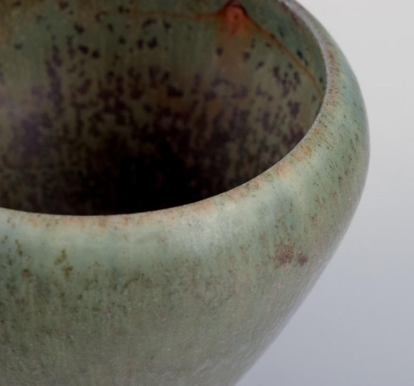 Carl Harry Stålhane for Rörstrand, Sweden. Miniature ceramic bowl. In Excellent Condition In Copenhagen, DK