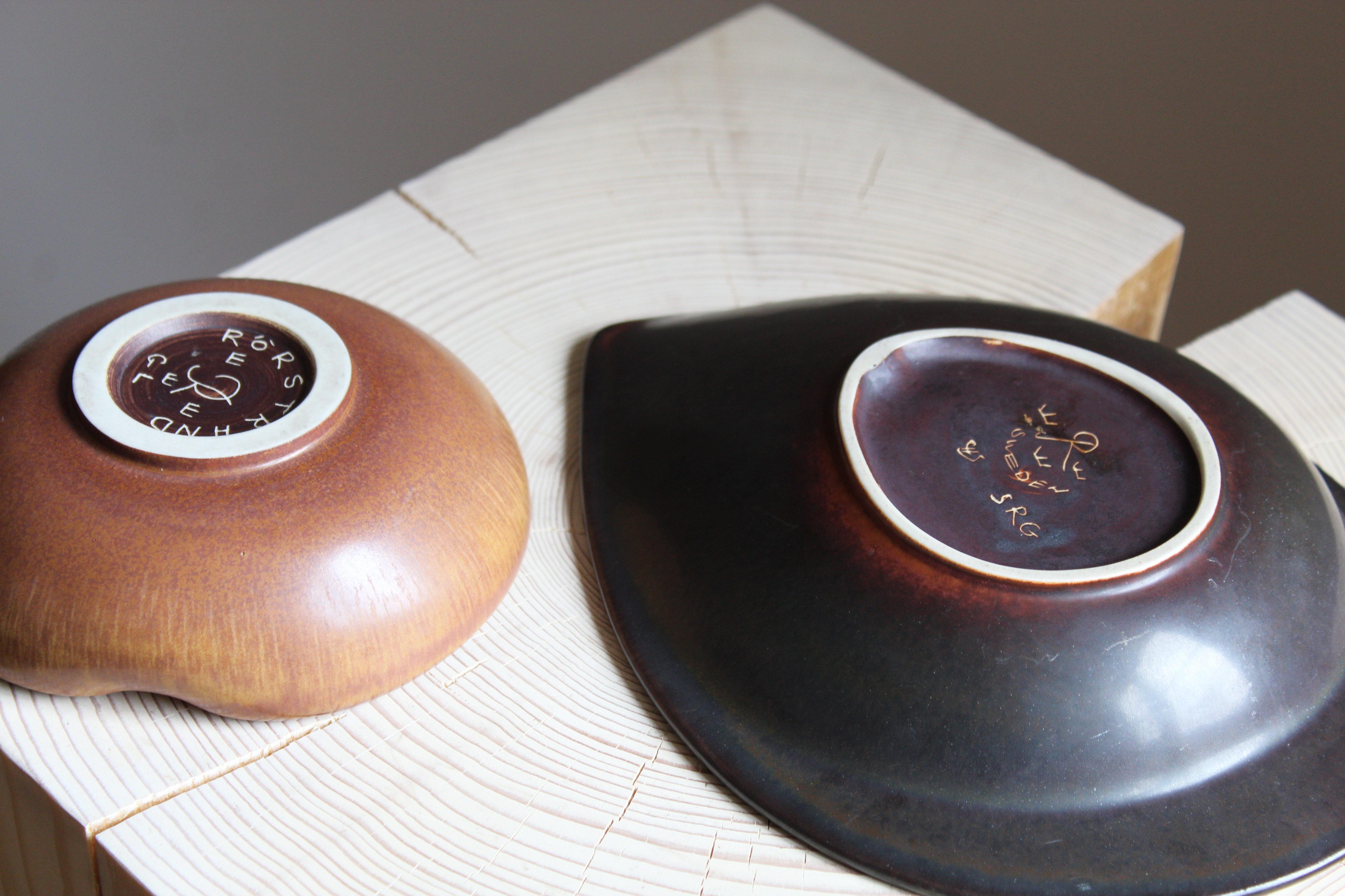 Mid-20th Century Carl-Harry Stålhane & Gertrud Lönegren, small bowls, Stoneware, Rörstrand, 1950s