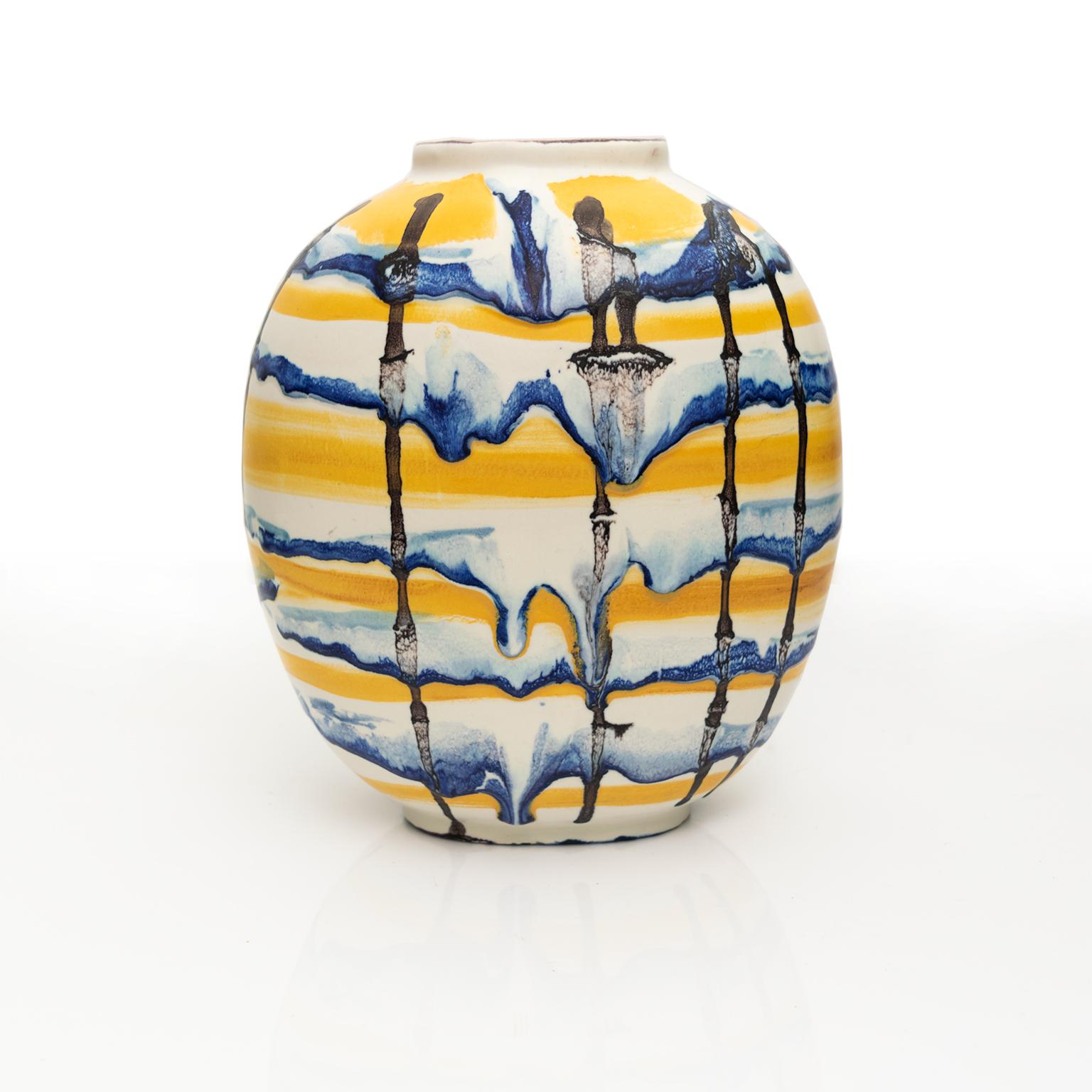 Carl-Harry Stalhane Scandinavian Modern Hand Decorated Drip Vase, 1943 Rorstrand 1