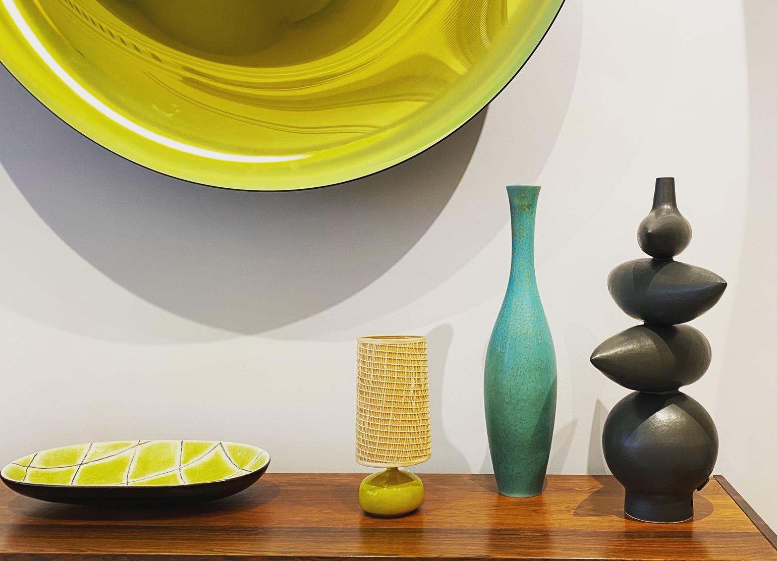 Ceramica Vaso grande in ceramica turchese con smalto maculato di Carl-Harry Stålhane, anni '50 in vendita