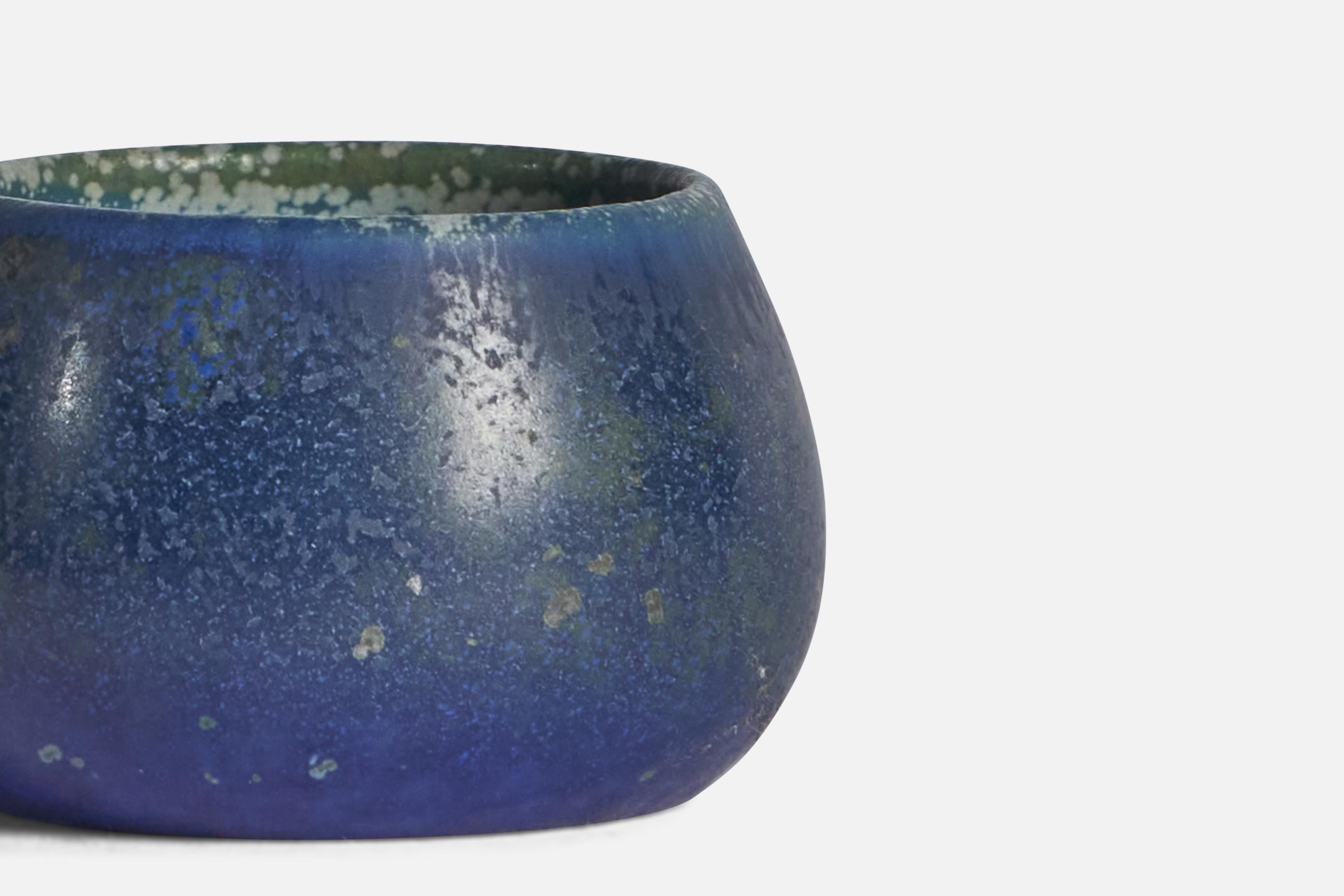 Mid-20th Century Carl-Harry Stålhane, Miniature Bowl, Stoneware, Sweden, 1950s For Sale