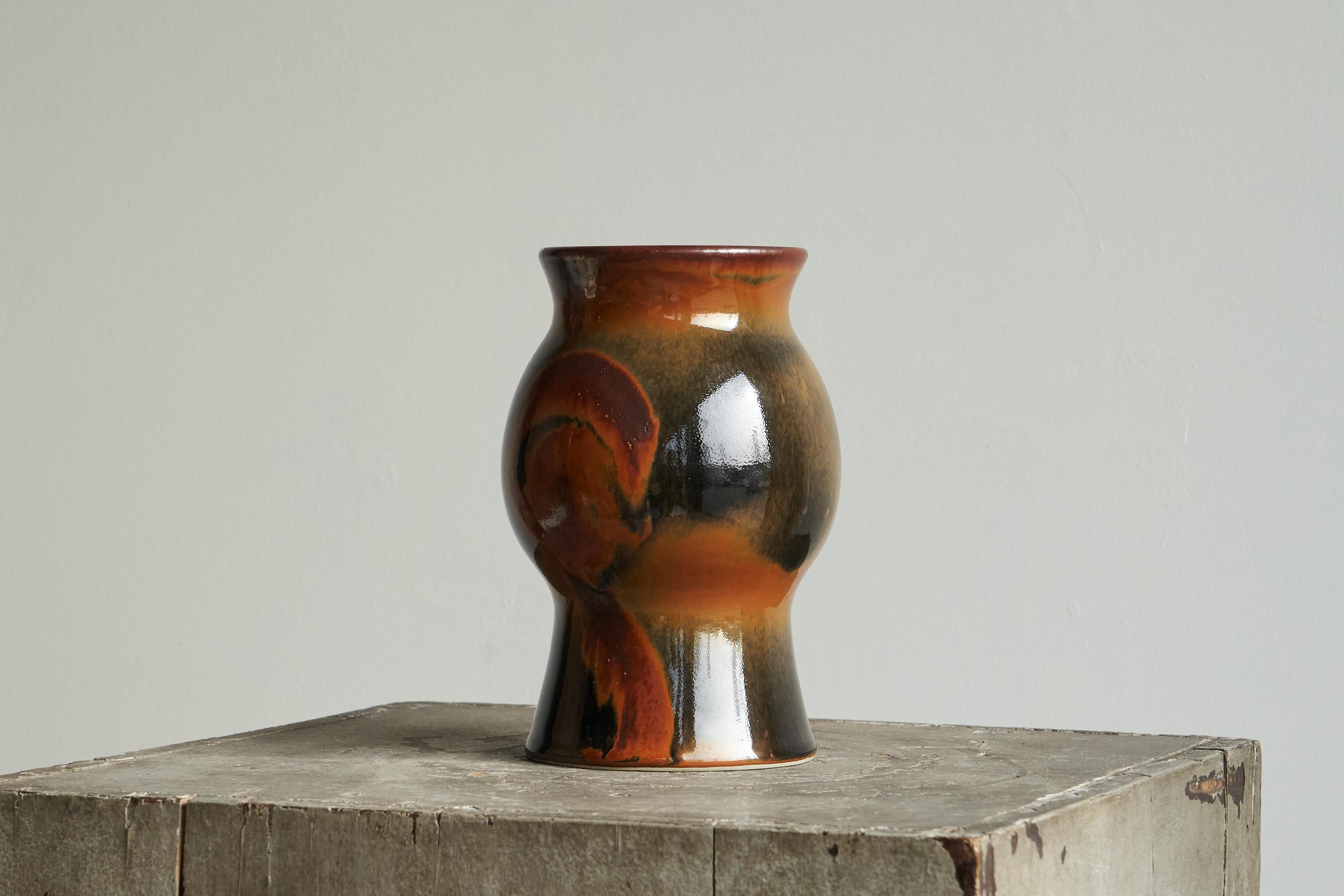 Carl-Harry Stålhane Rare vase unique signé à la main pour Rörstrand Suède 1967 en vente 2