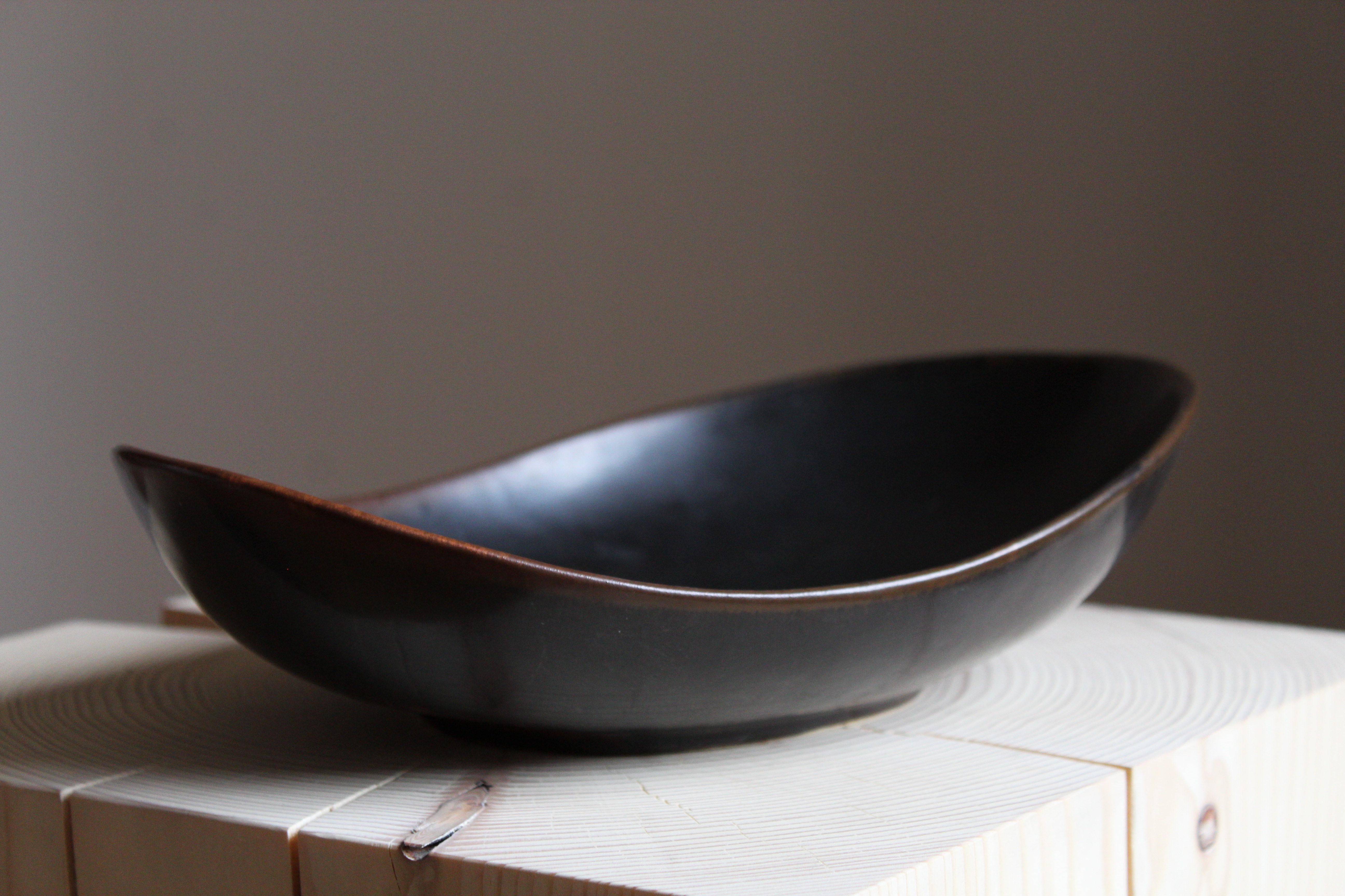 Swedish Carl-Harry Stålhane, Organic Bowl, Black / Brown Glazed Stoneware Rörstand 1950s
