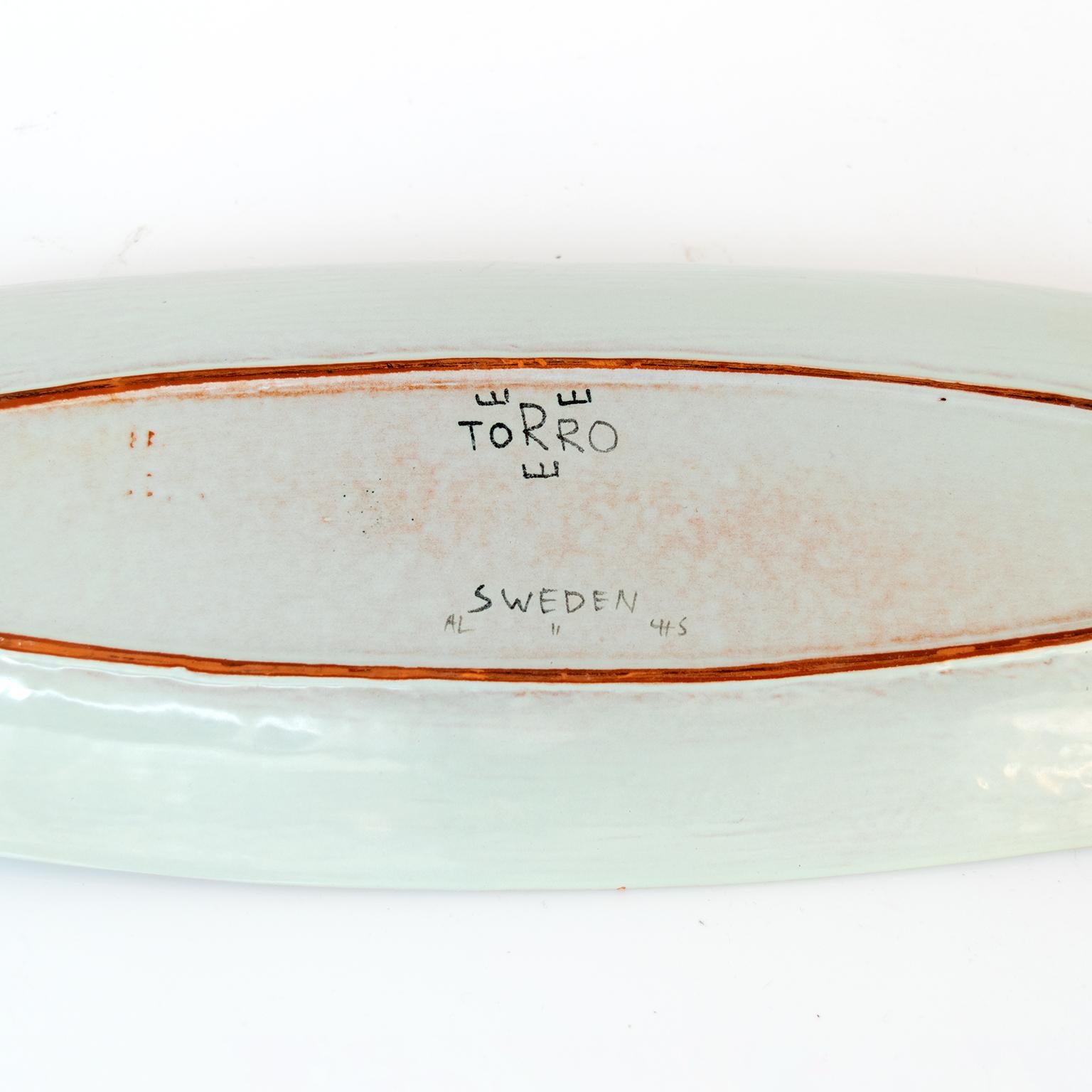 Carl-Harry Stalhane Painted Dish Rorstrand 'D' Sweden, 1950's In Good Condition For Sale In New York, NY
