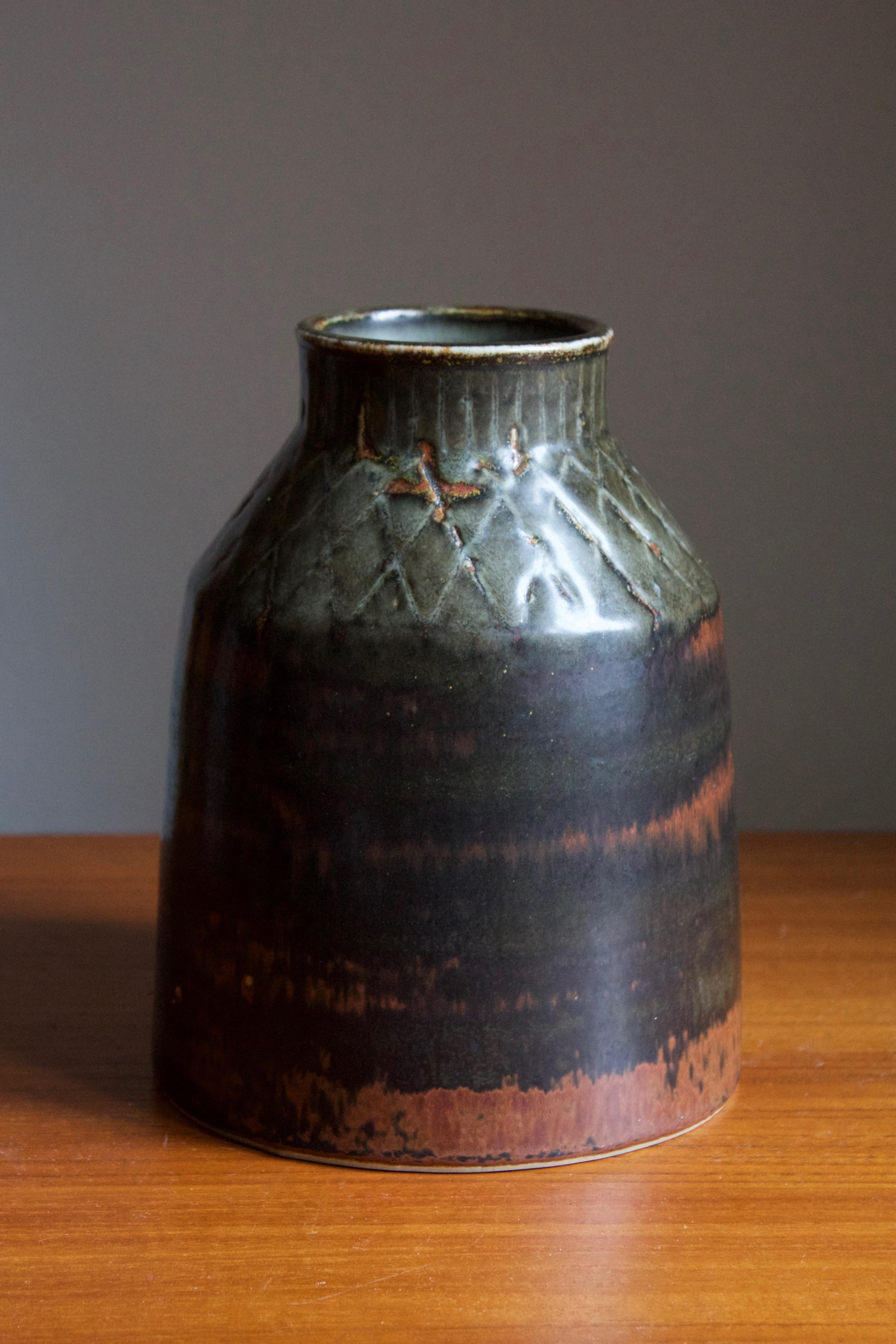 A rare sizable stoneware vase or vessel designed by Carl-Harry Stålhane produced by Rörstrand, signed, likely produced 1960s. From the rare production series at Rörstands named 