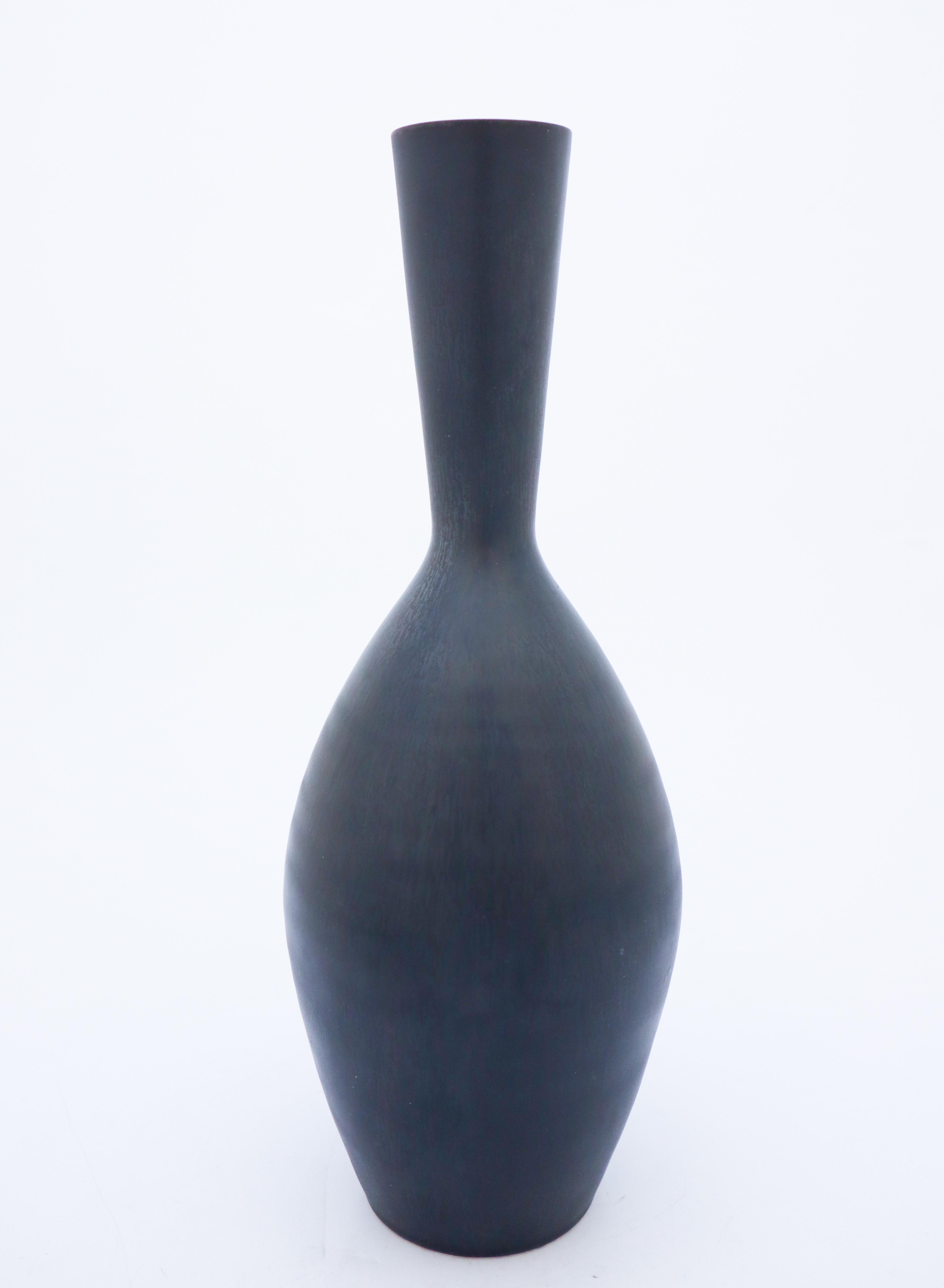 Glazed Carl-Harry Stålhane, Rörstrand, Midcentury Black Stoneware Vase For Sale