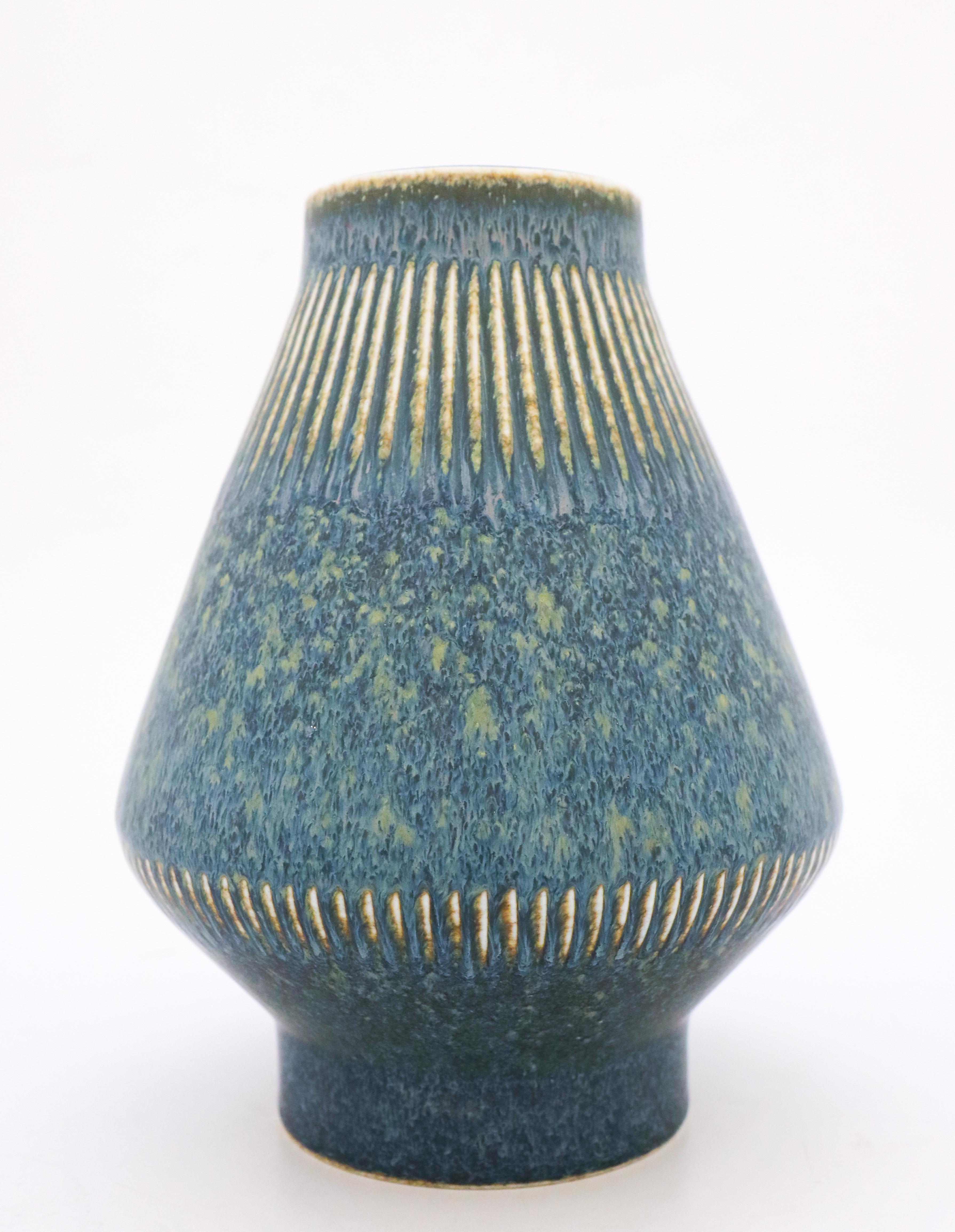 Scandinavian Modern Carl-Harry Stålhane, Rörstrand, Mid-Century Blue Graphic Vintage Stoneware Vase