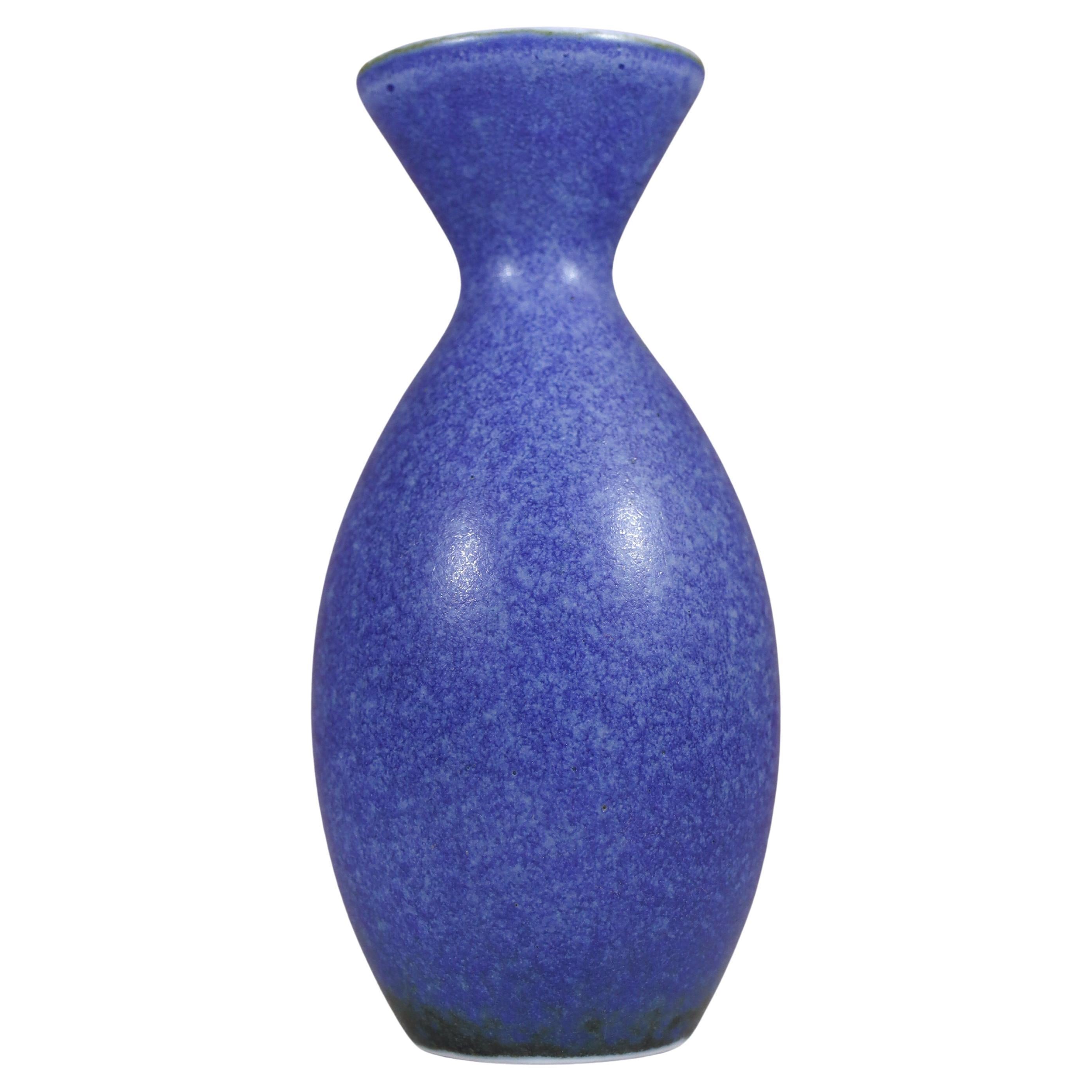 Carl-Harry Stålhane, Rörstrand, Vaso in gres blu del Medioevo