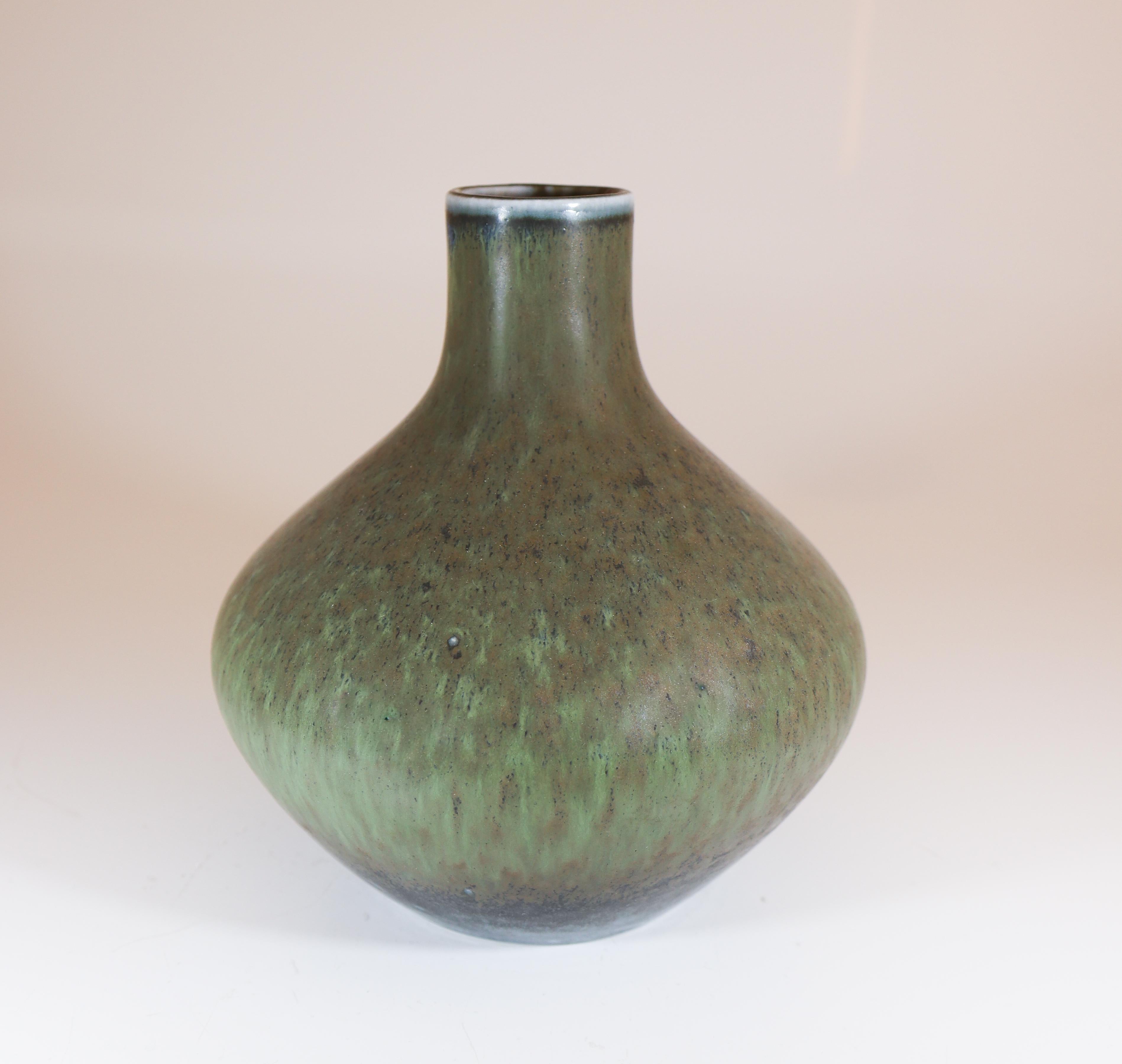 Carl-Harry Stålhane Green Stoneware Ceramic Vase Rörstrand, Scandinavian Modern For Sale 1