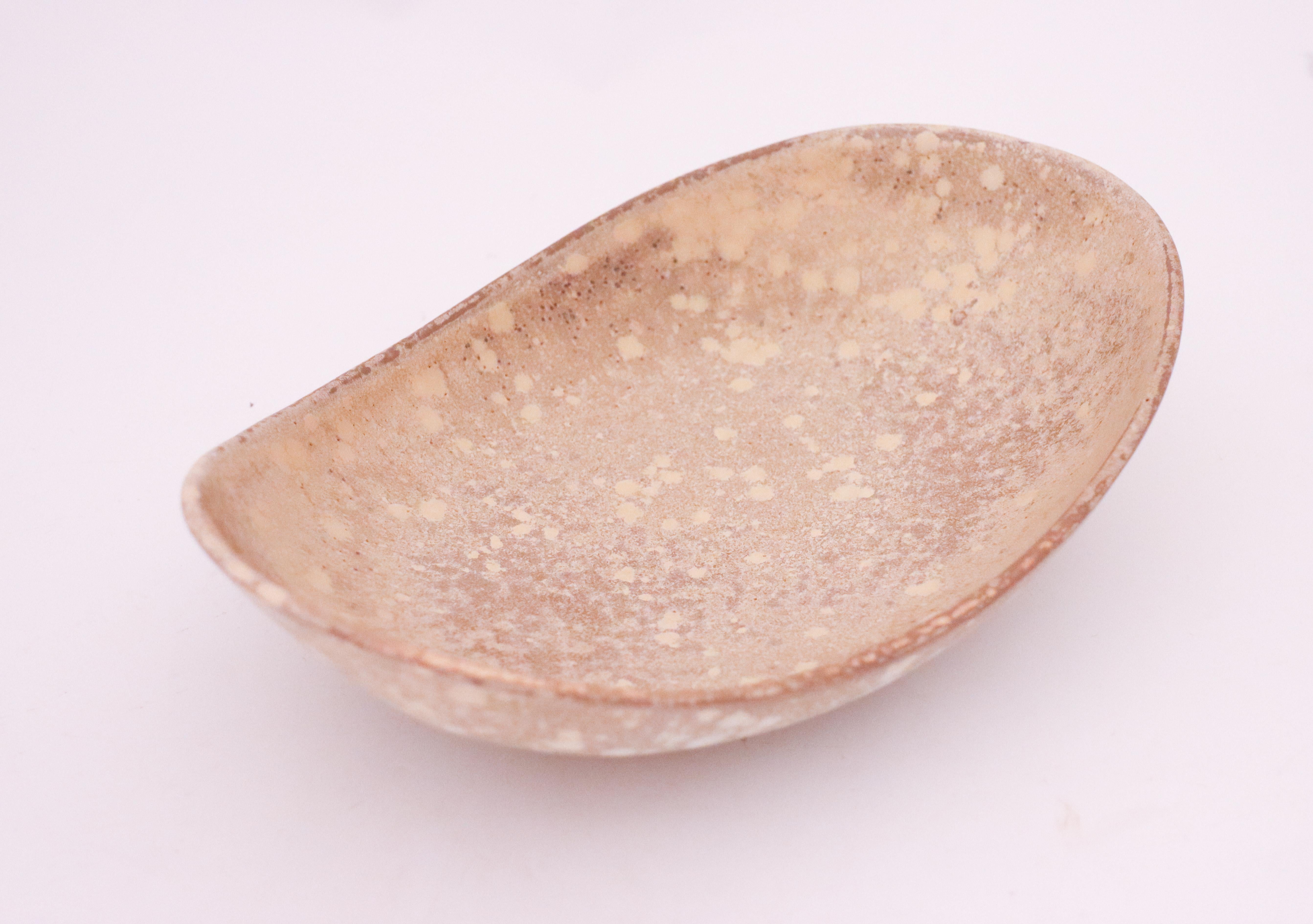 Swedish Carl-Harry Stålhane, Rörstrand, Midcentury Modern Speckled Gray Ceramic Bowl