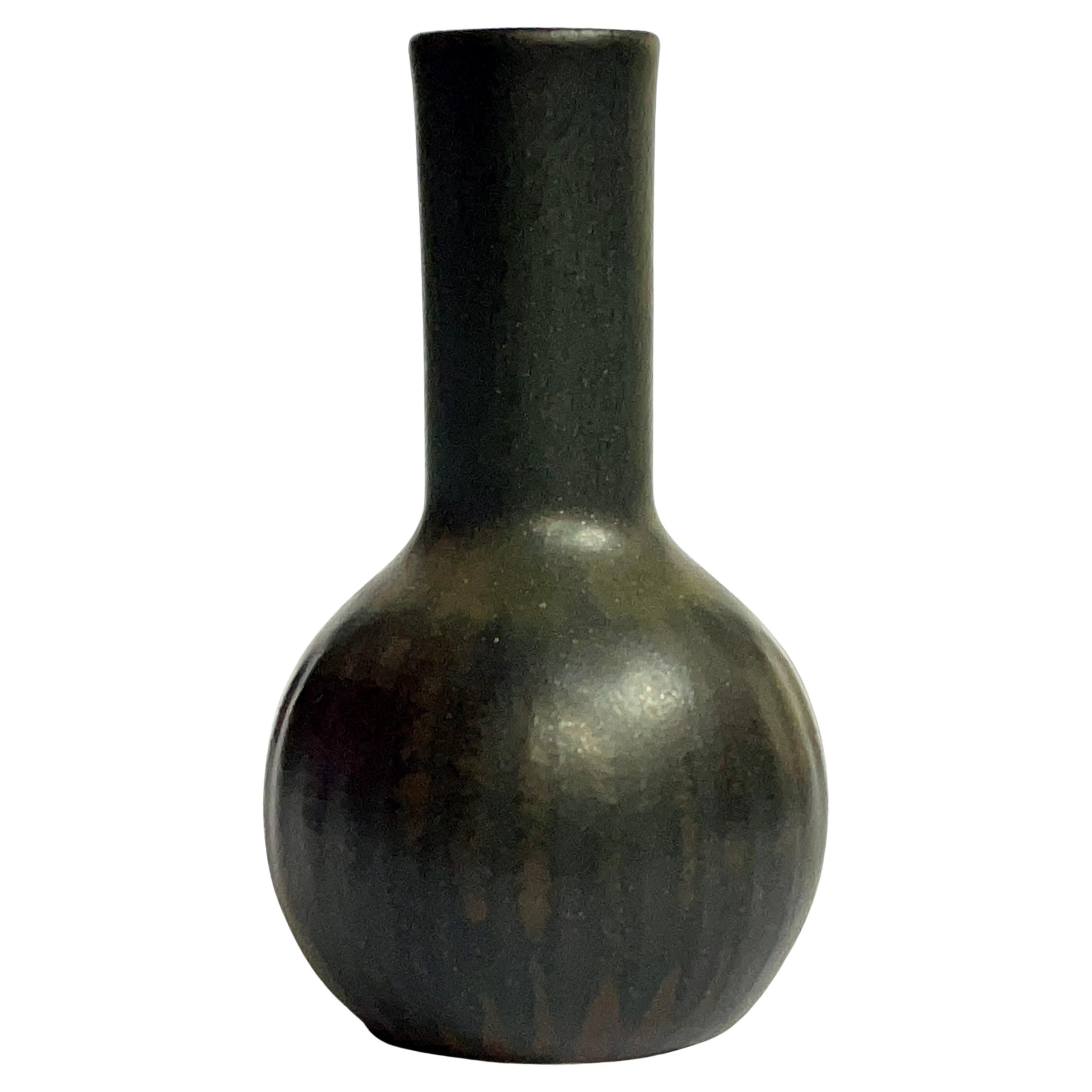 Carl-Harry Stålhane, Rörstrand Vase miniature en grès, années 1950