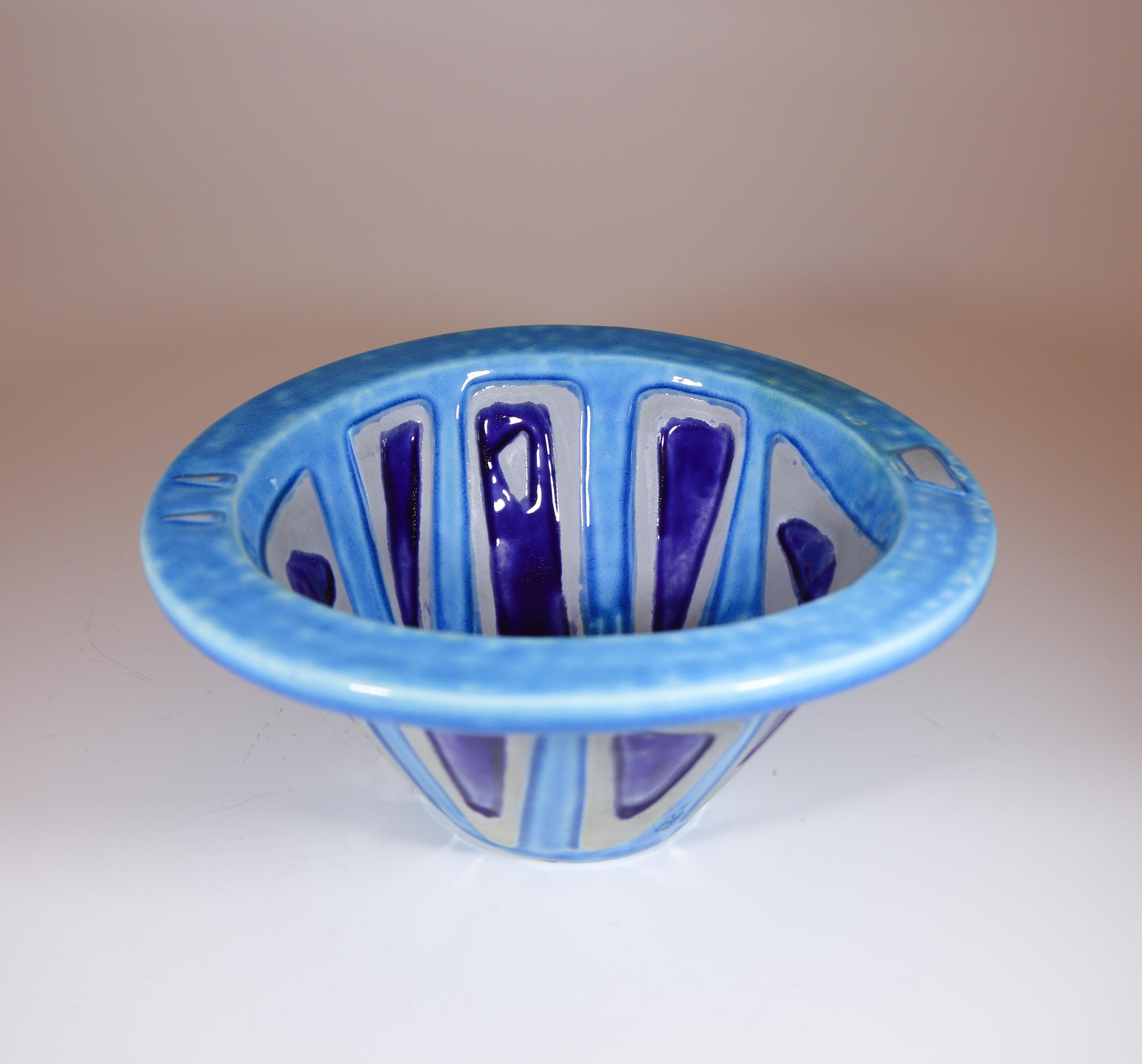 Mid-20th Century Carl-Harry Stålhane, Rörstrand, Modern, Abstract Turquoise Bowl - Scandinavian For Sale