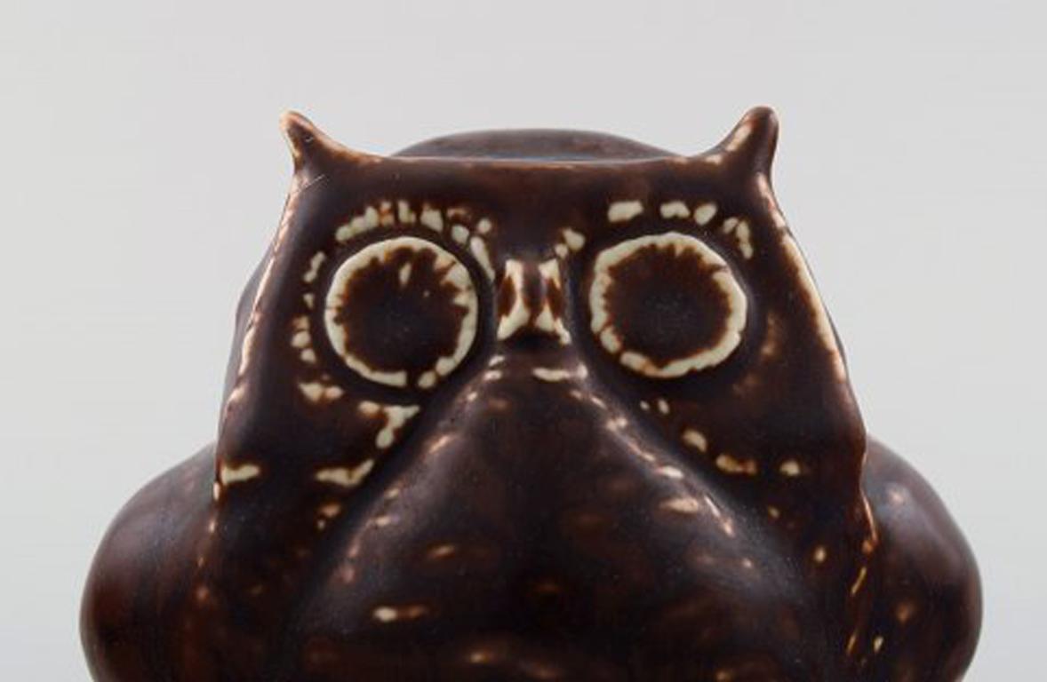 Carl Harry Stålhane, Rörstrand, Stoneware Figure, Owl, Beautiful Glaze In Excellent Condition In Copenhagen, DK