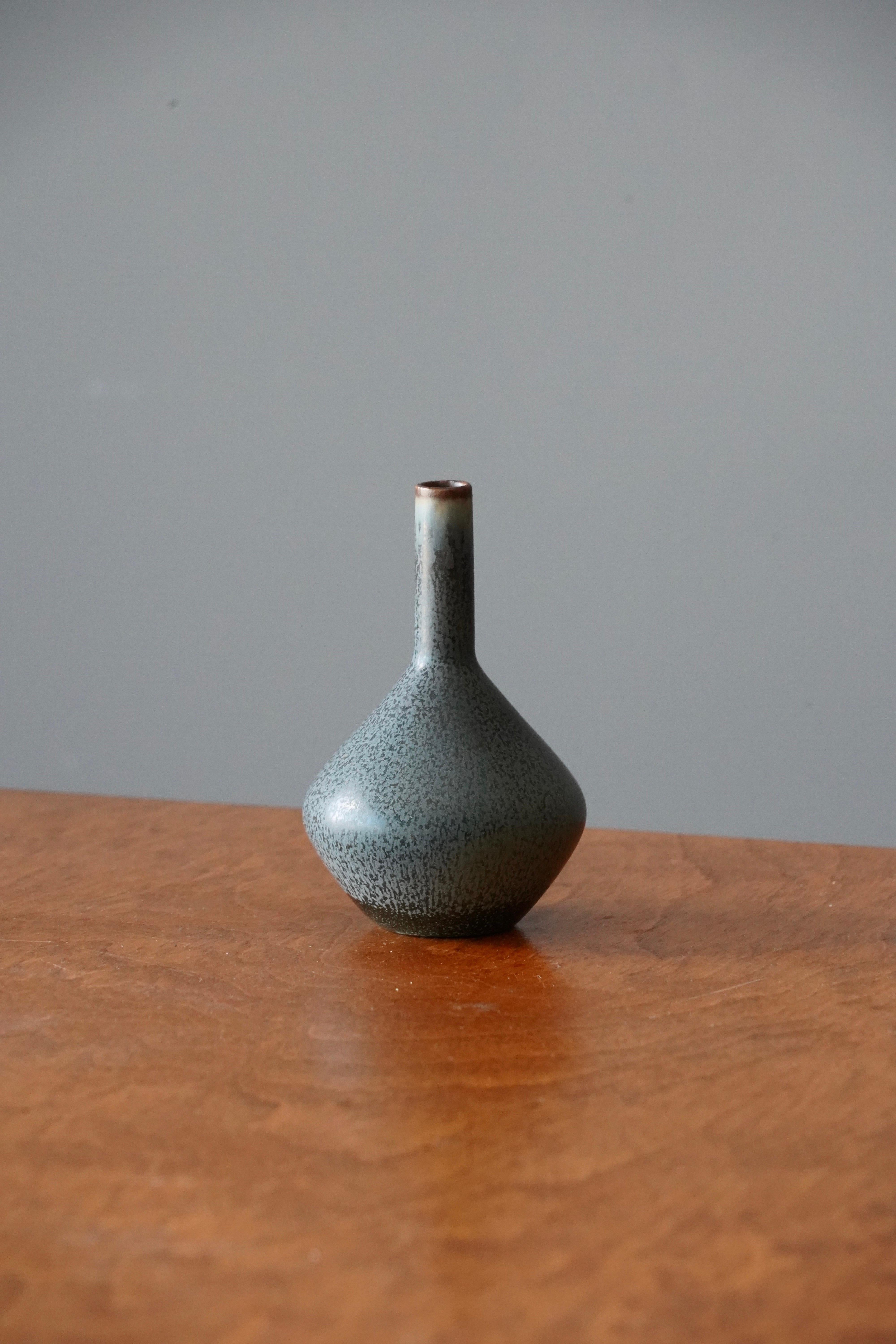 Mid-Century Modern Carl-Harry Stålhane, Small Vase or Vessel, Glazed Stoneware Rörstand, 1950s